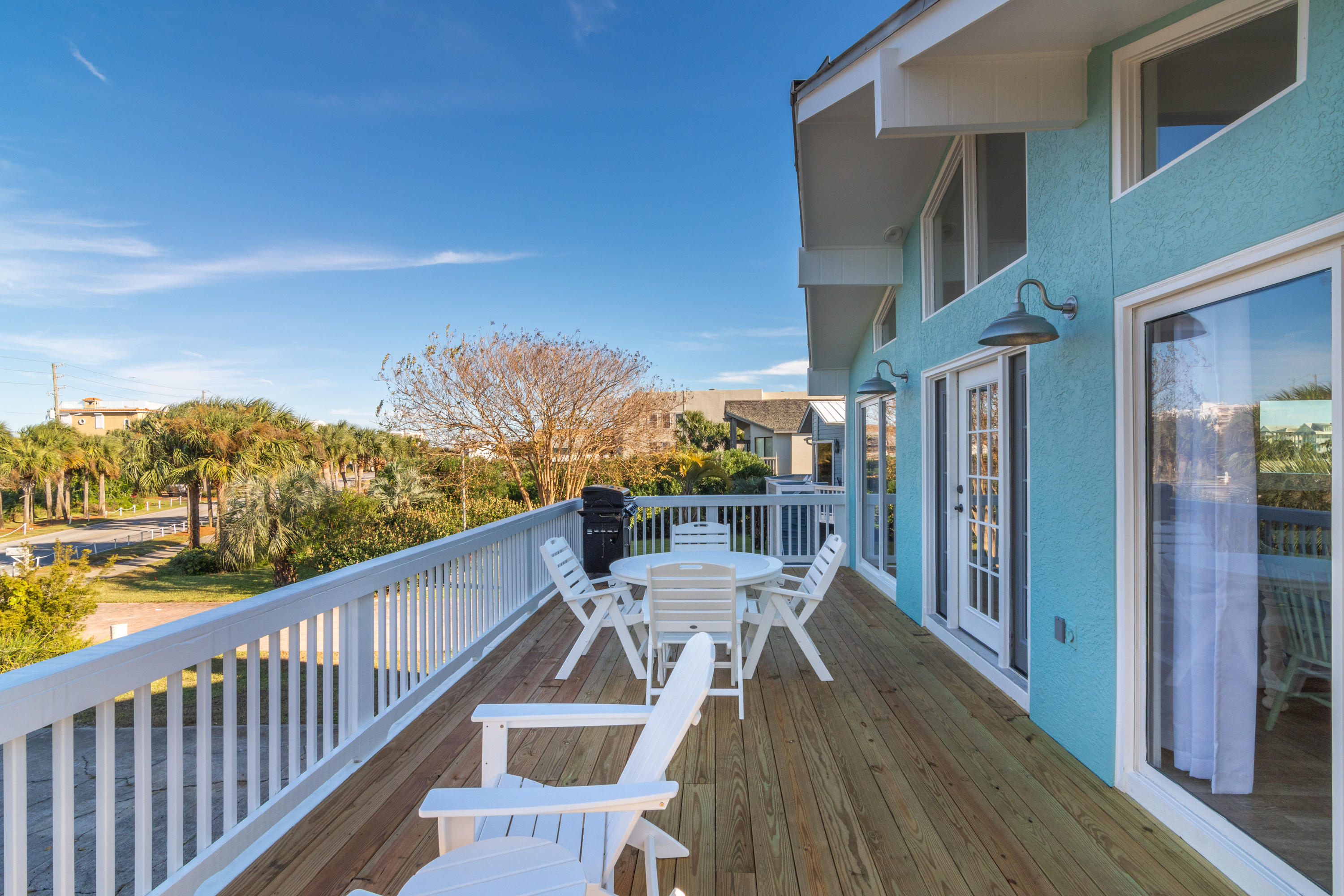 HOLIDAY ISLE - Residential