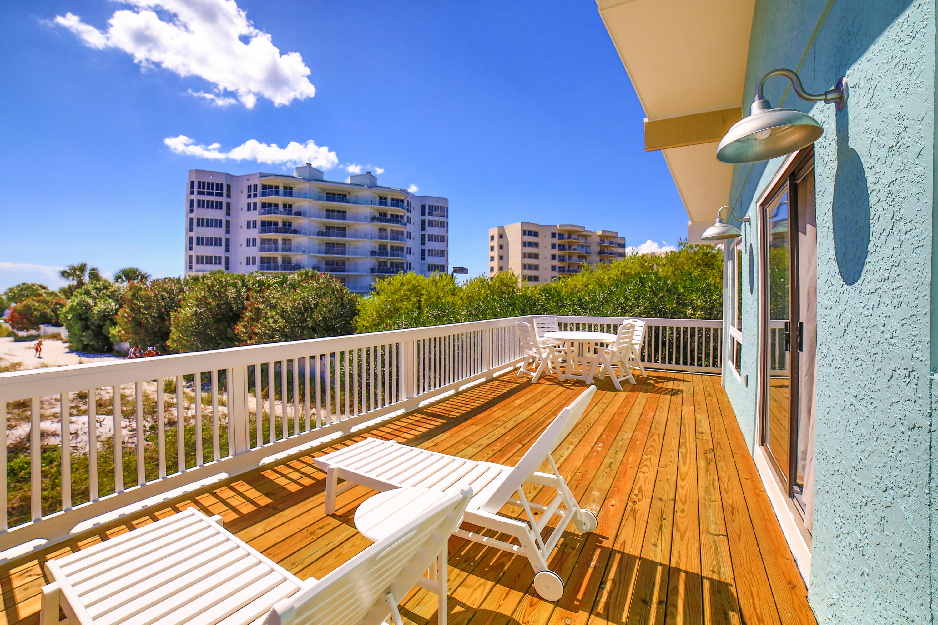 HOLIDAY ISLE - Residential