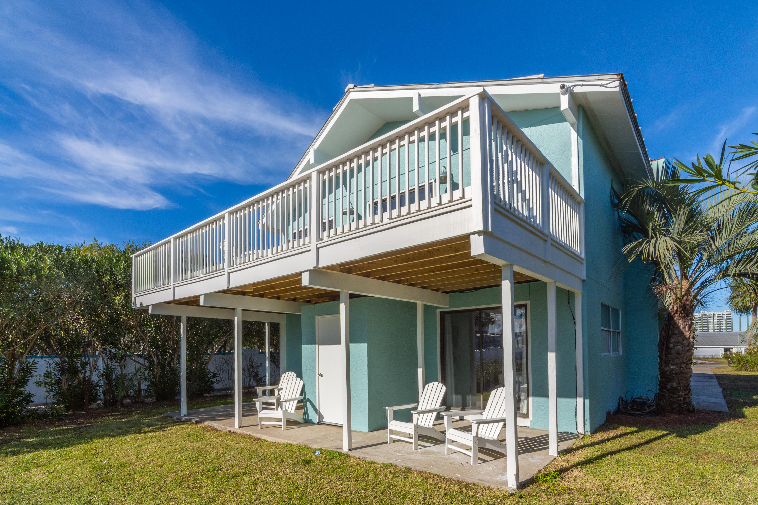 HOLIDAY ISLE - Residential