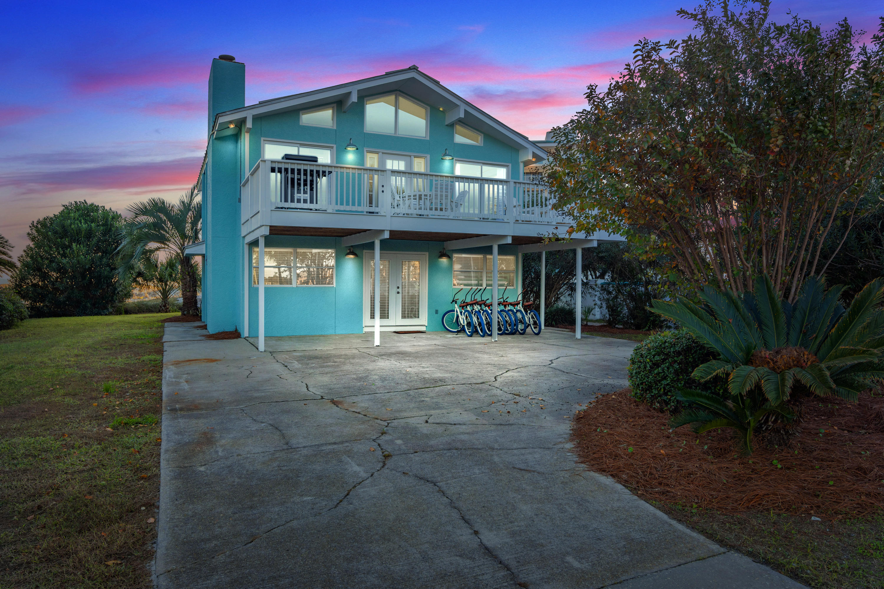 HOLIDAY ISLE - Residential