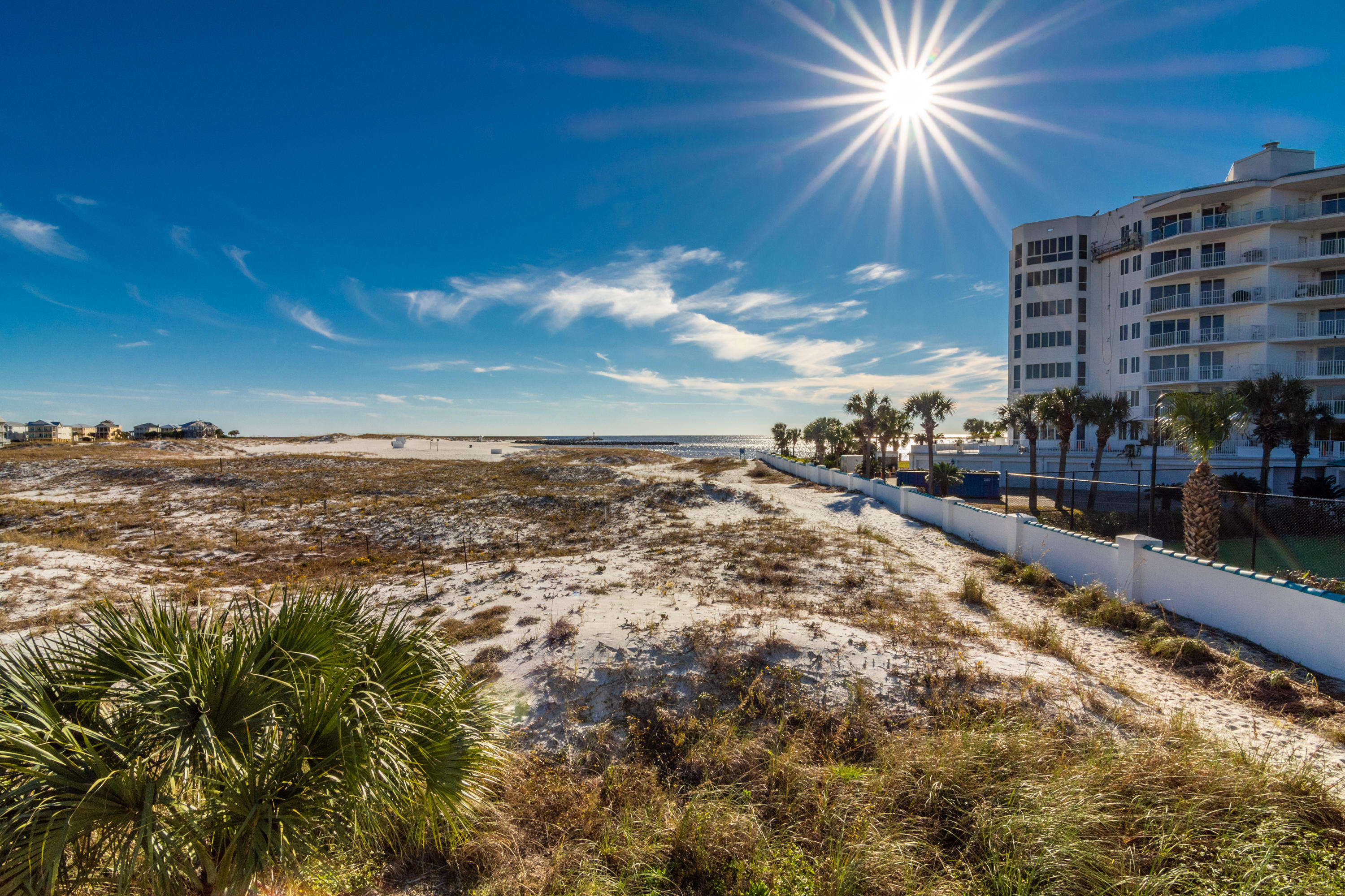 HOLIDAY ISLE - Residential