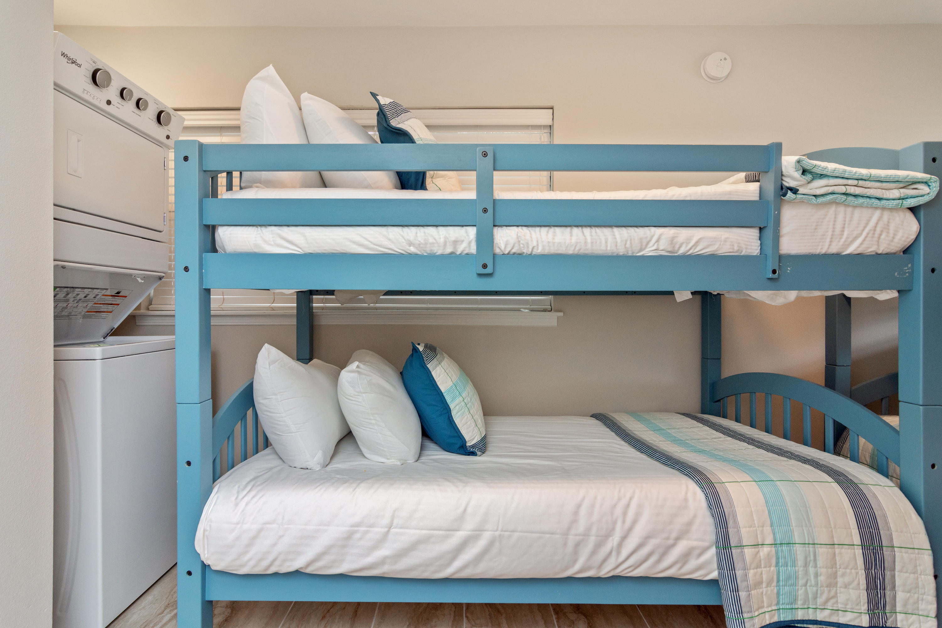 HOLIDAY ISLE - Residential