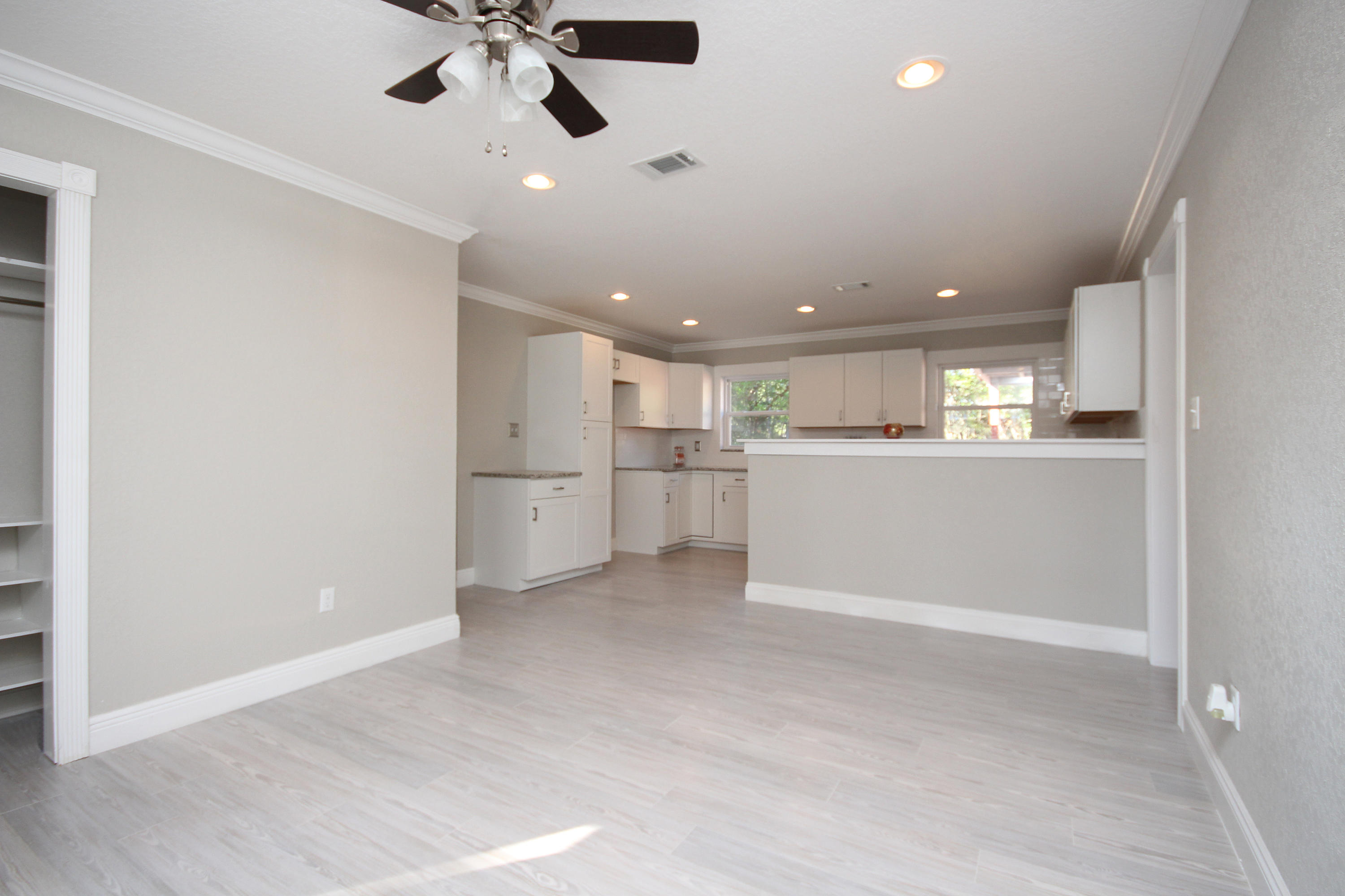 MIDPINES - Residential