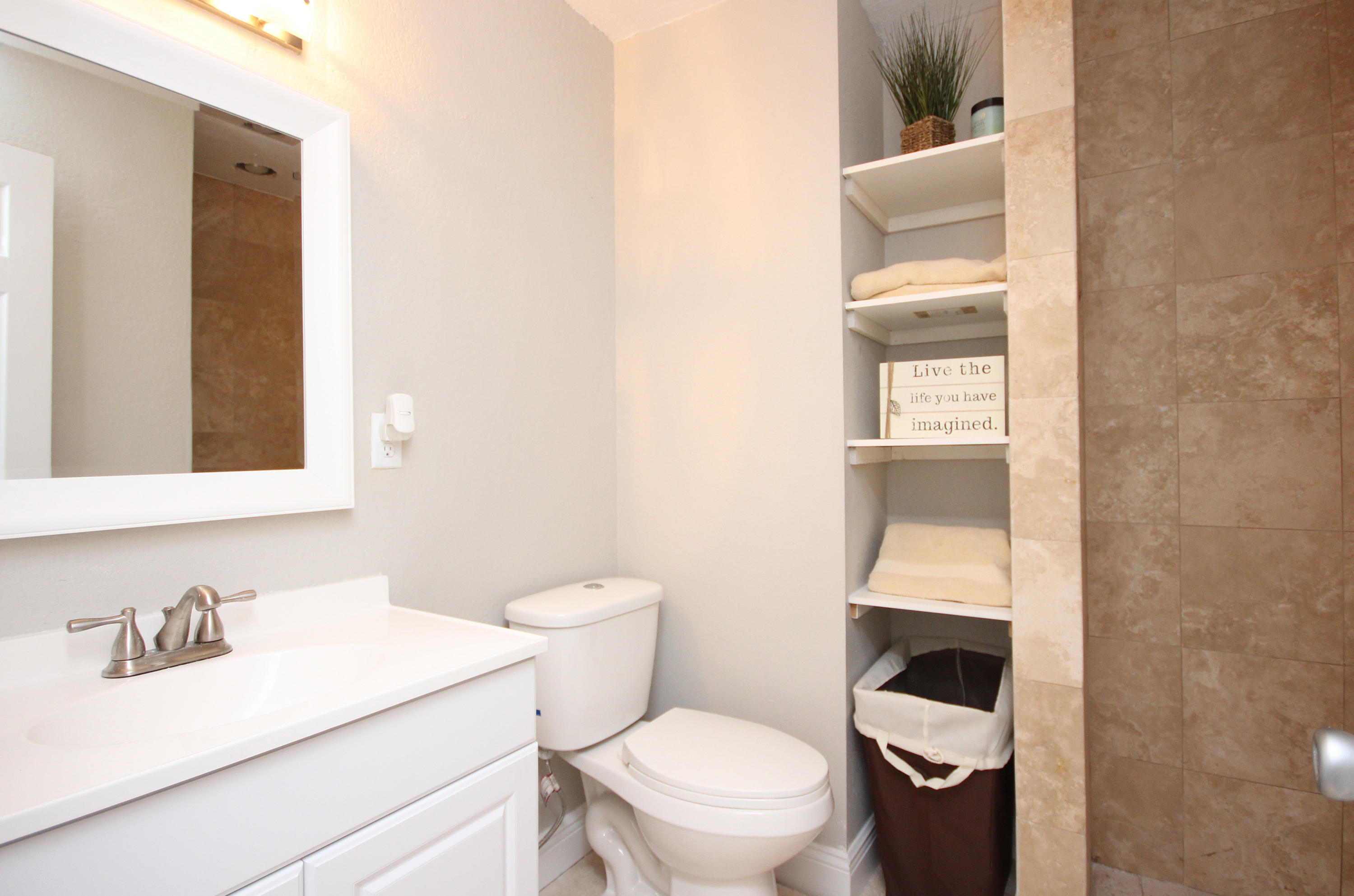 MIDPINES - Residential