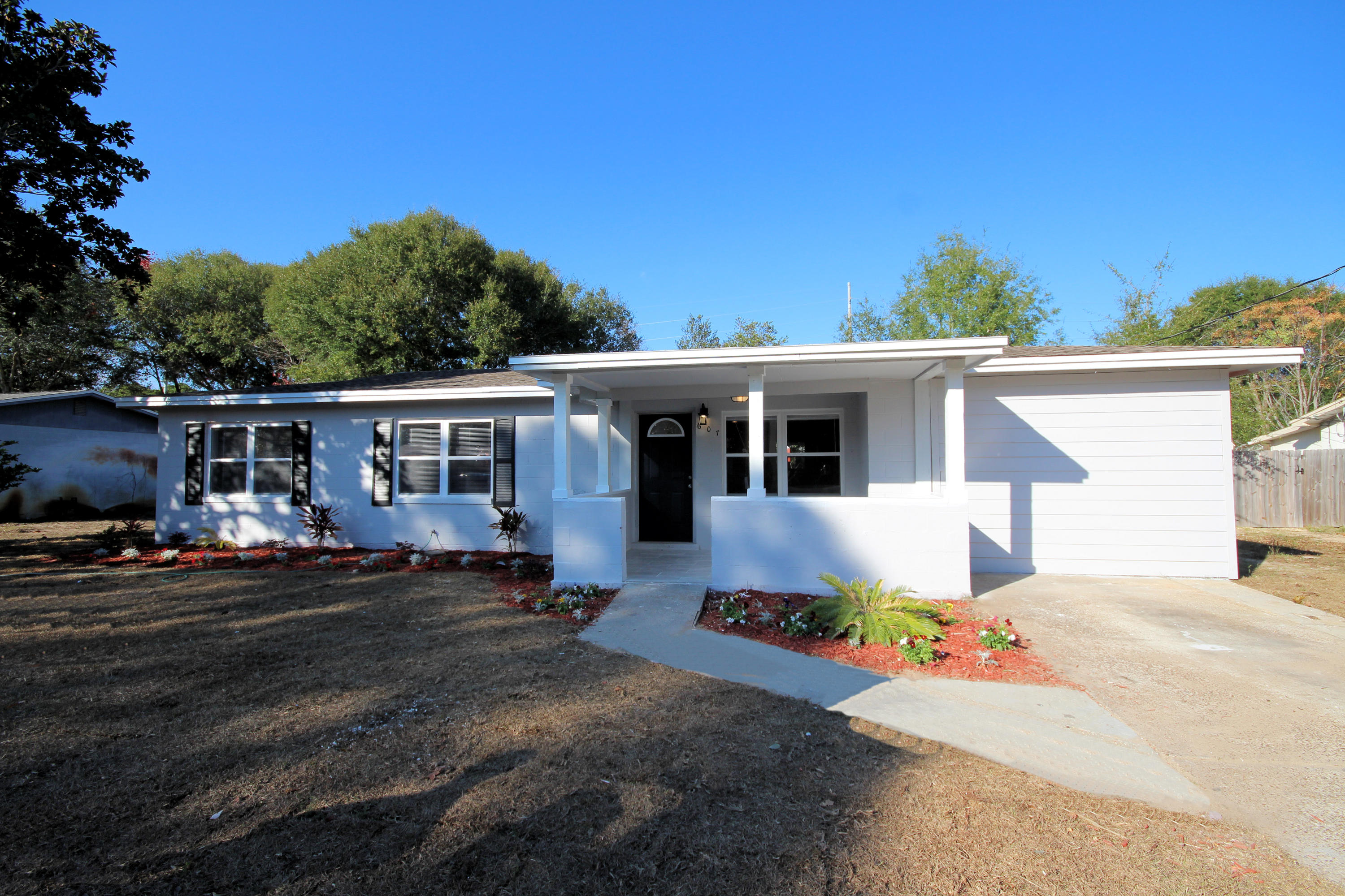 MIDPINES - Residential