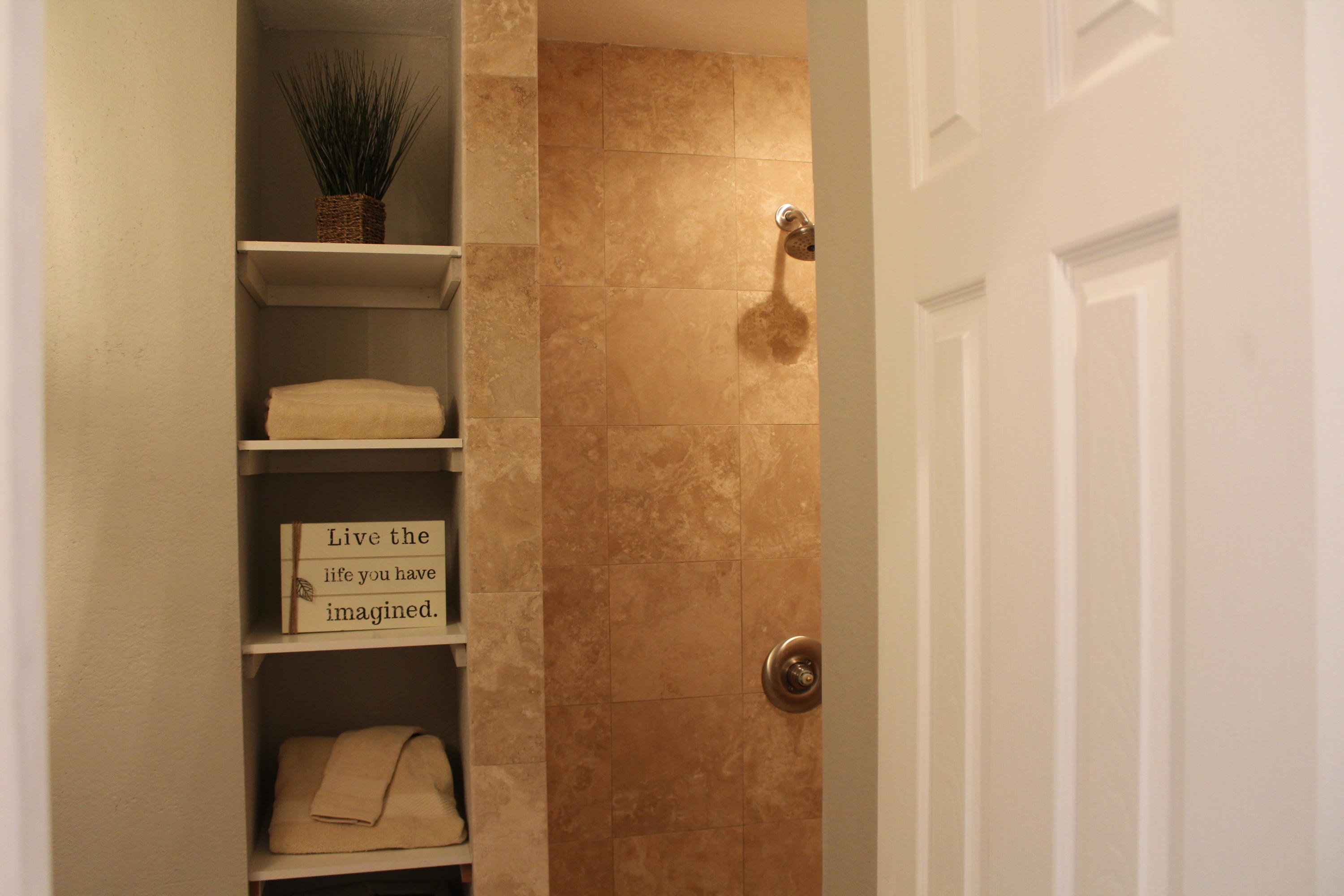 MIDPINES - Residential