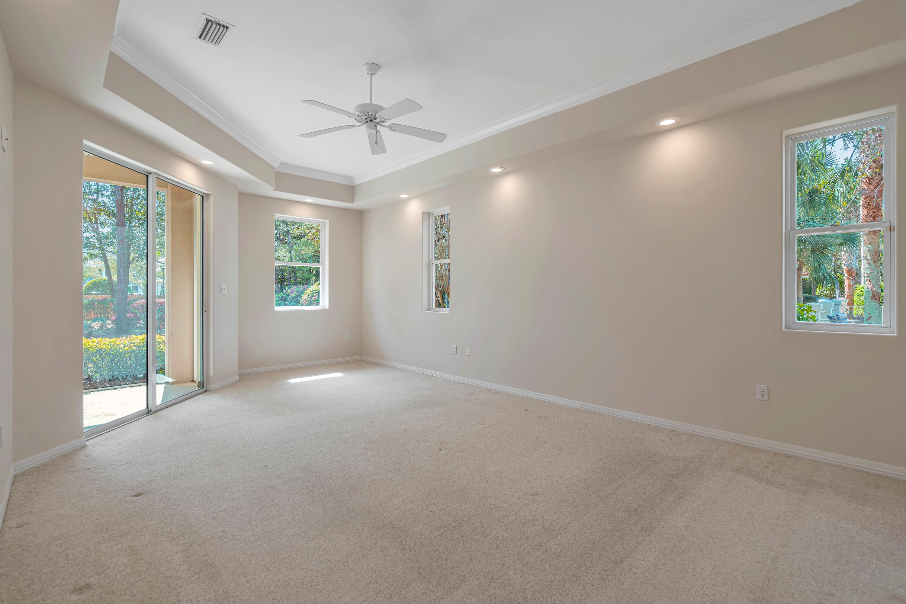 BAYTOWNE AVE EAST - Residential