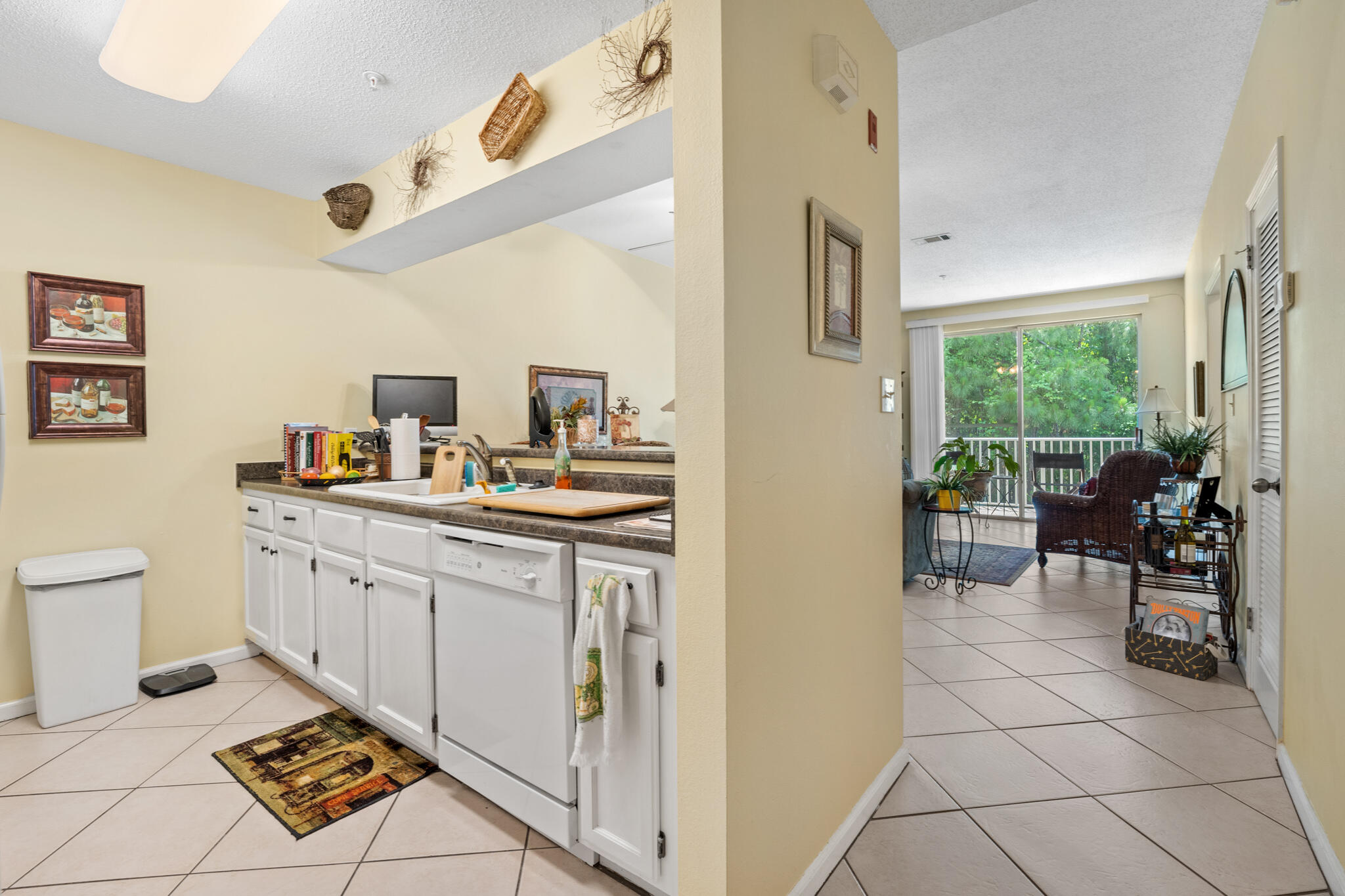 POINTE OF VIEW CONDO - Residential