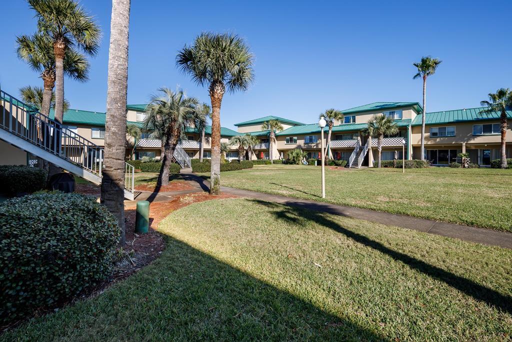 SEASPRAY CONDO - Residential