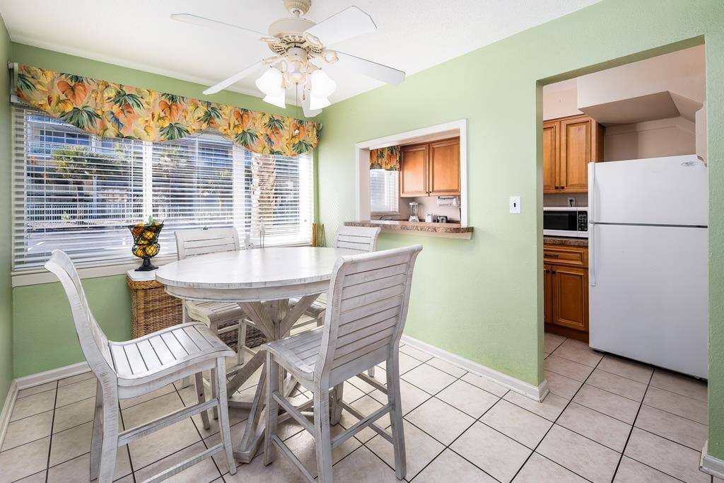 SEASPRAY CONDO - Residential