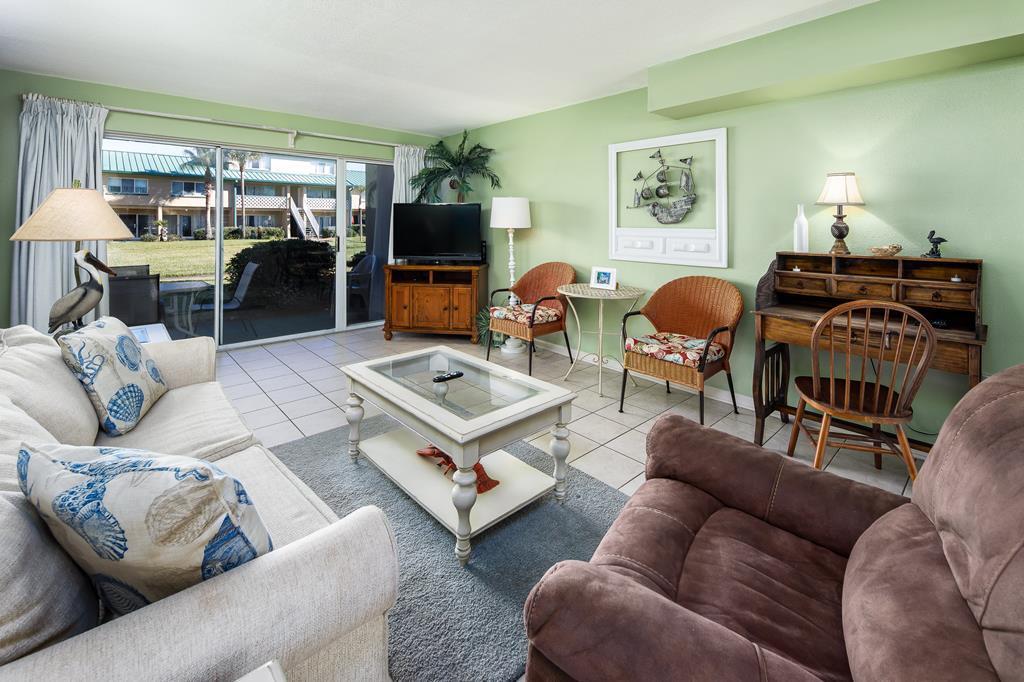 SEASPRAY CONDO - Residential