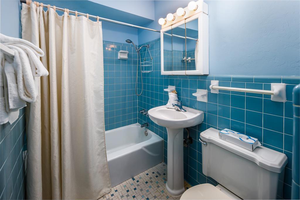 SEASPRAY CONDO - Residential