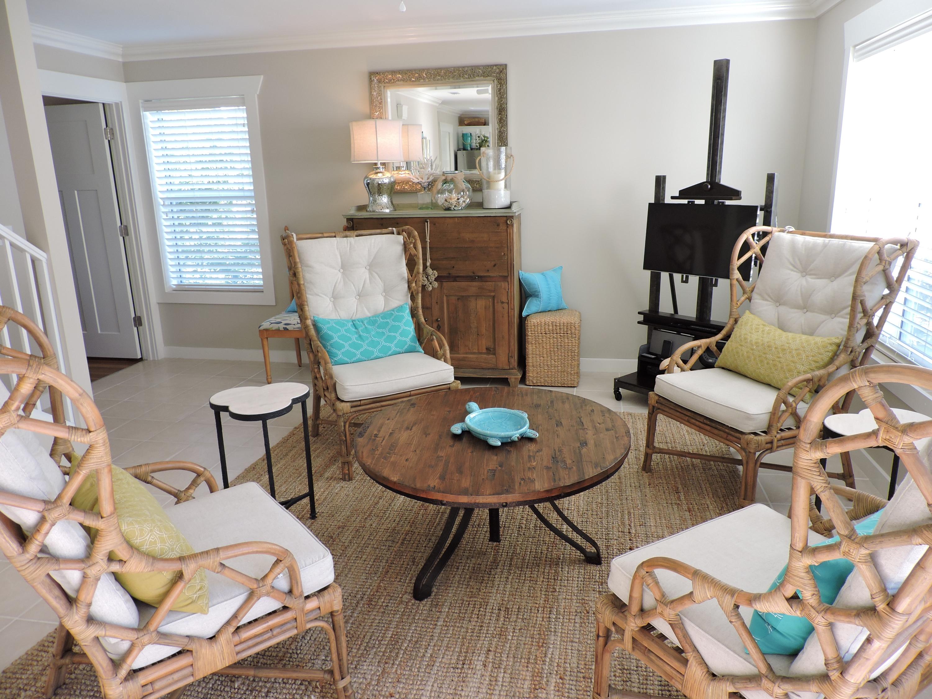 CRYSTAL BEACH - Residential