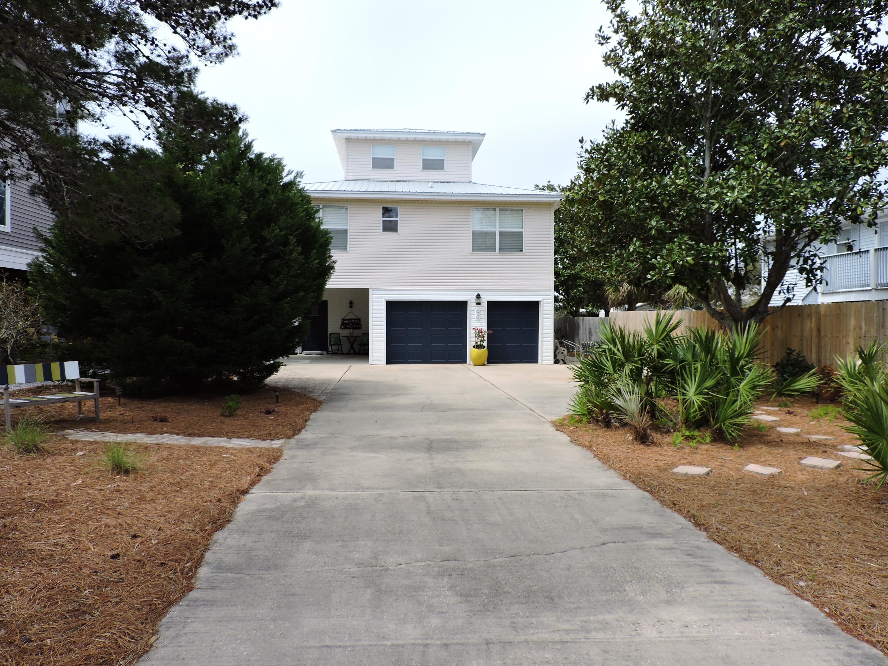 CRYSTAL BEACH - Residential