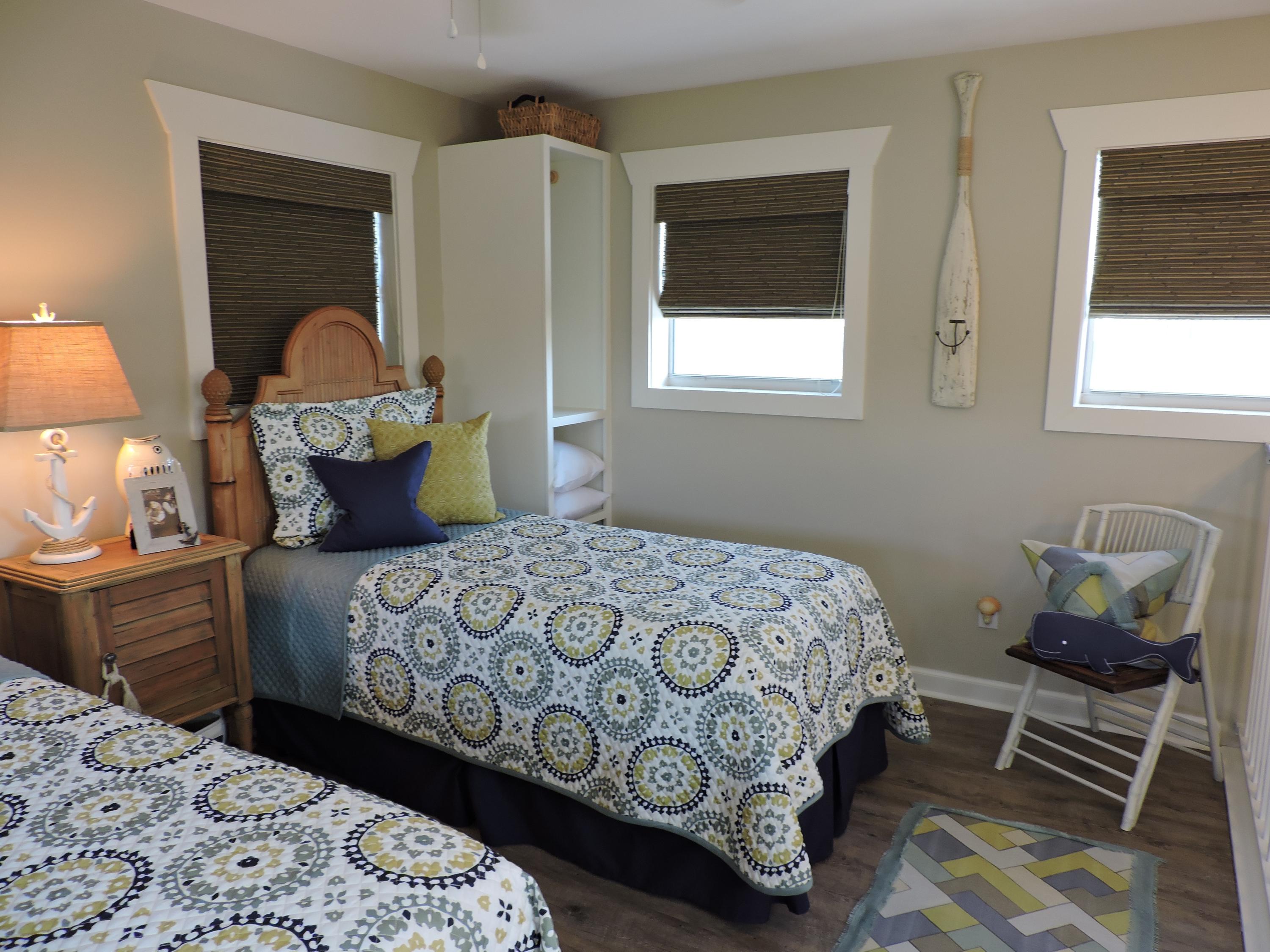 CRYSTAL BEACH - Residential