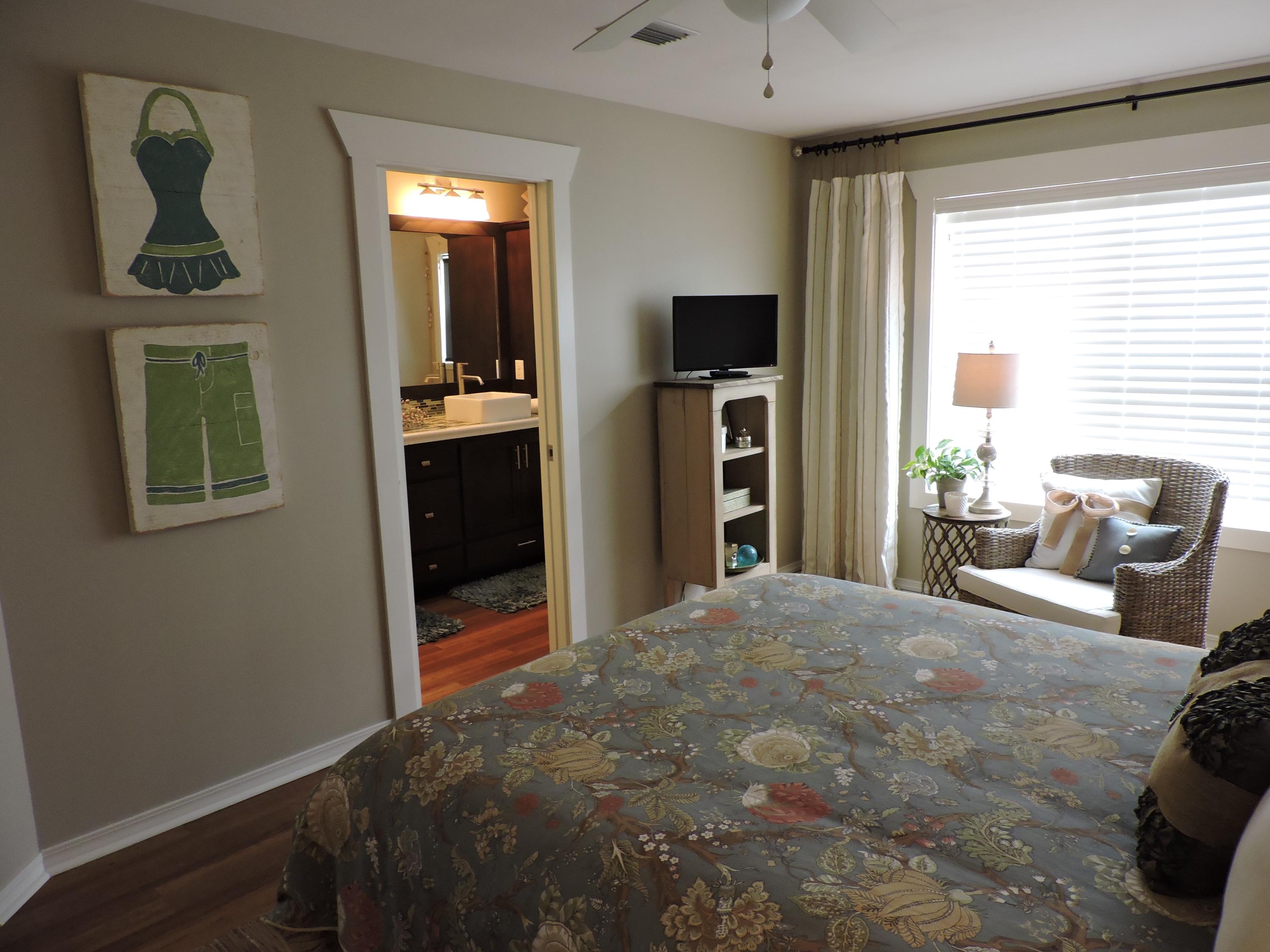 CRYSTAL BEACH - Residential