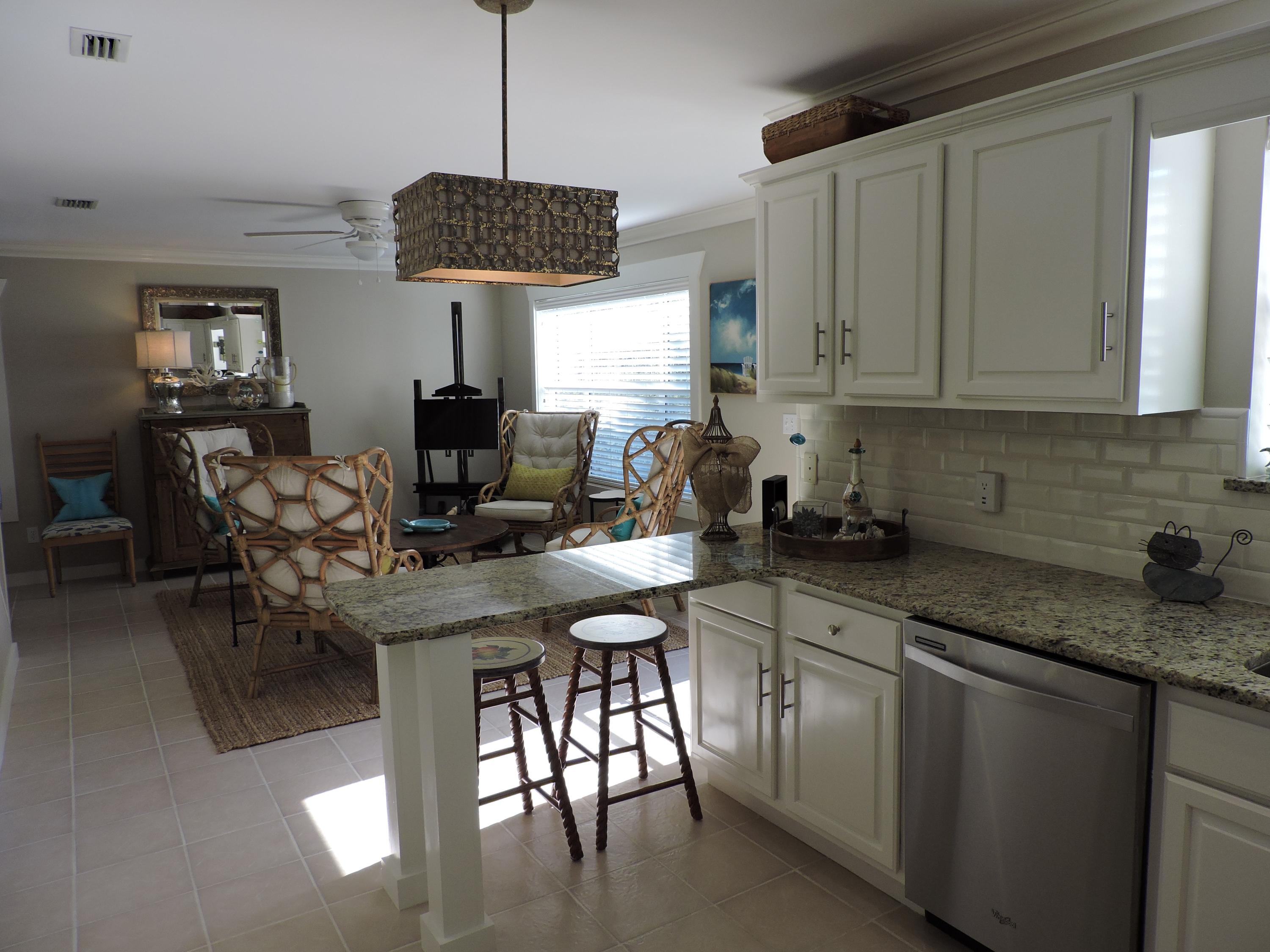 CRYSTAL BEACH - Residential