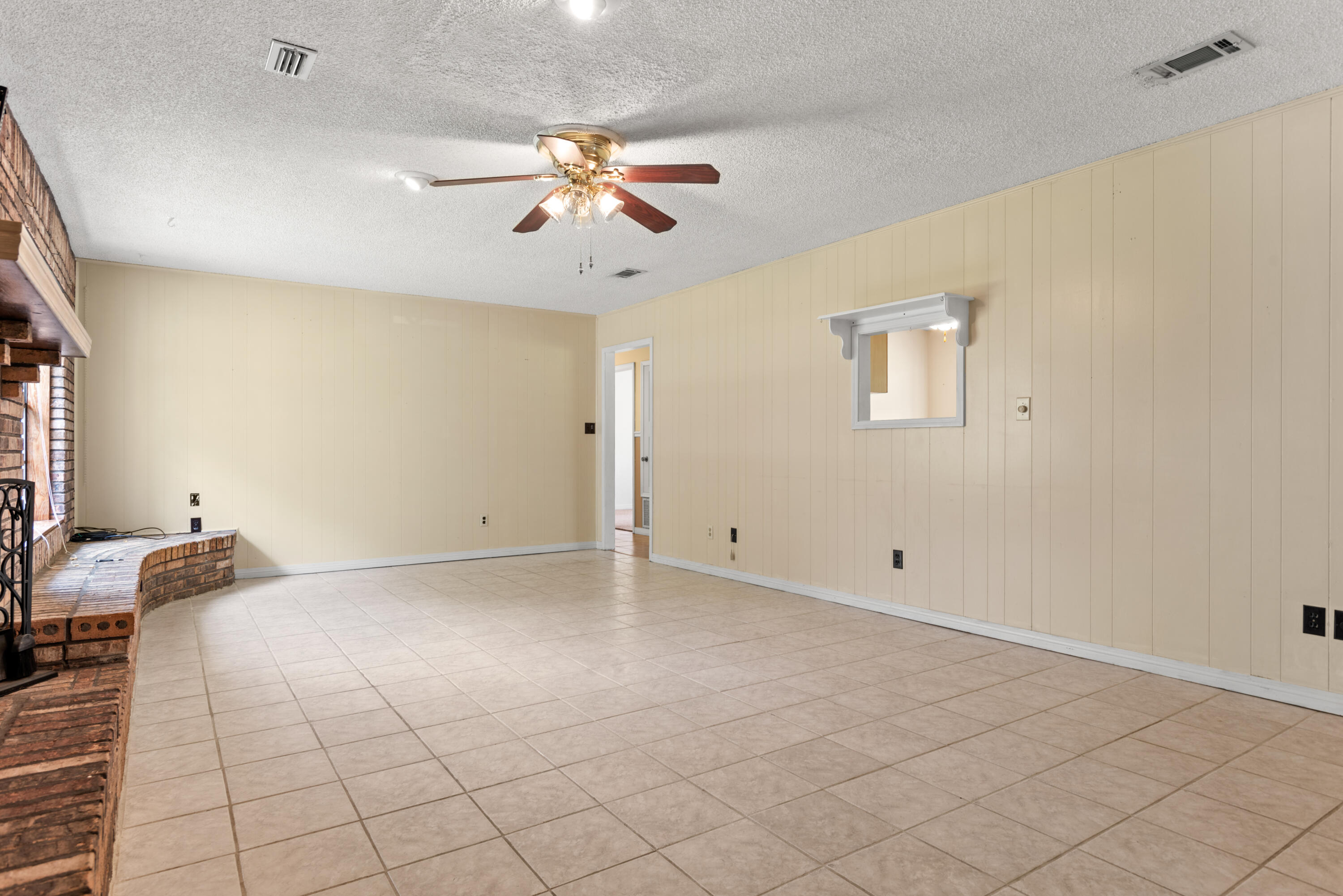 NO RECORDED SUBDIVISION - Residential