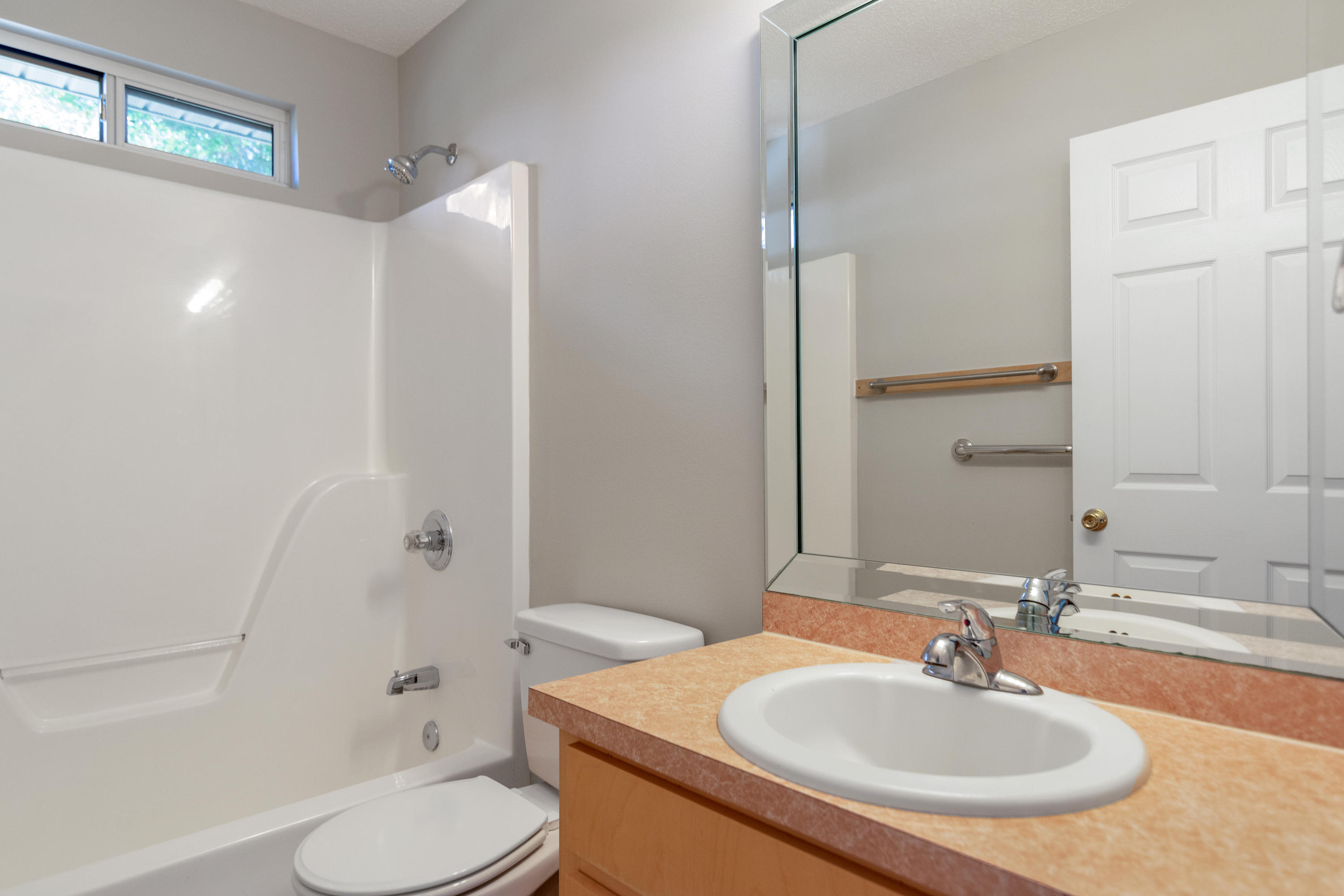 PINNACLE POINT - Residential