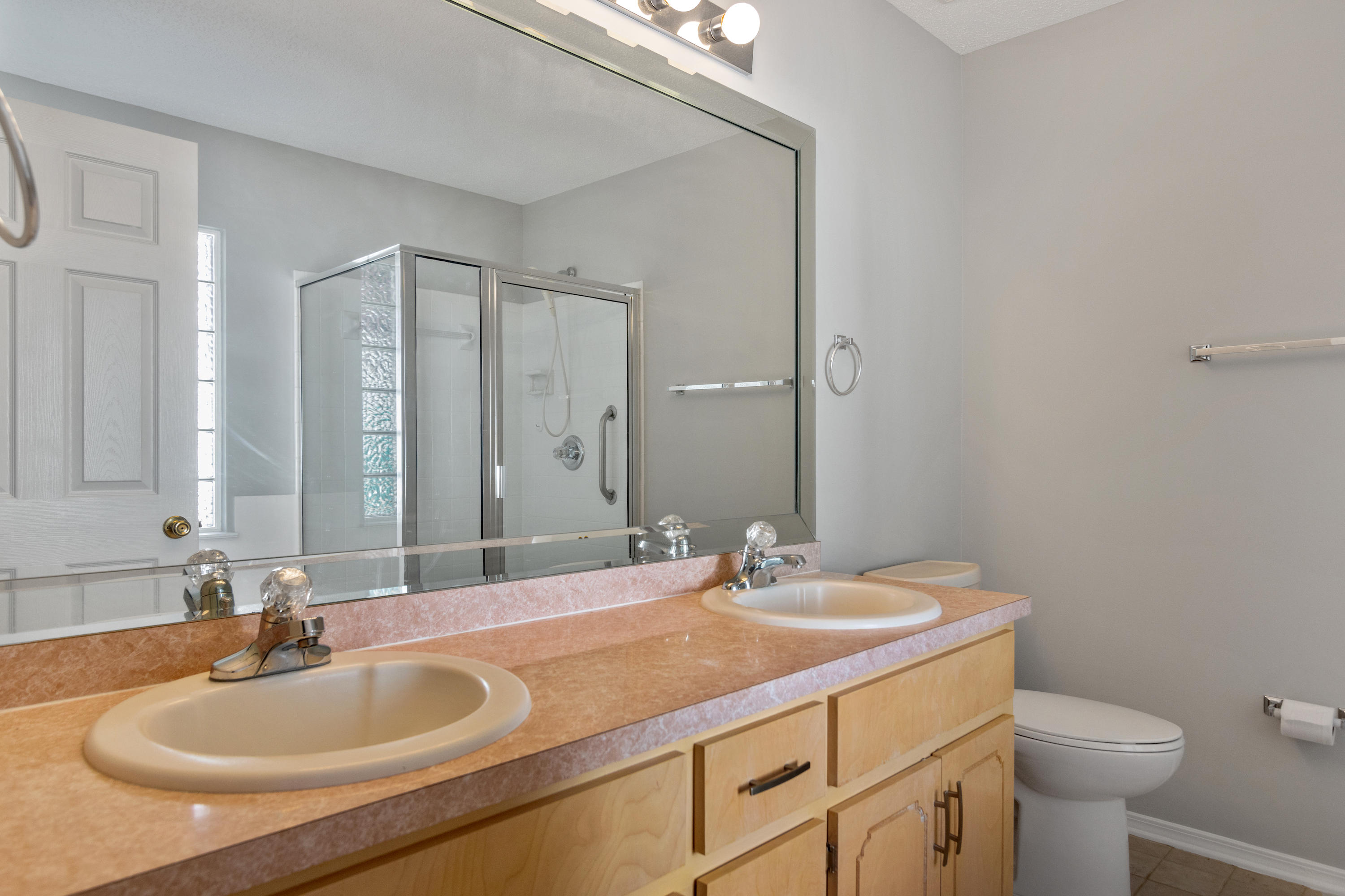 PINNACLE POINT - Residential