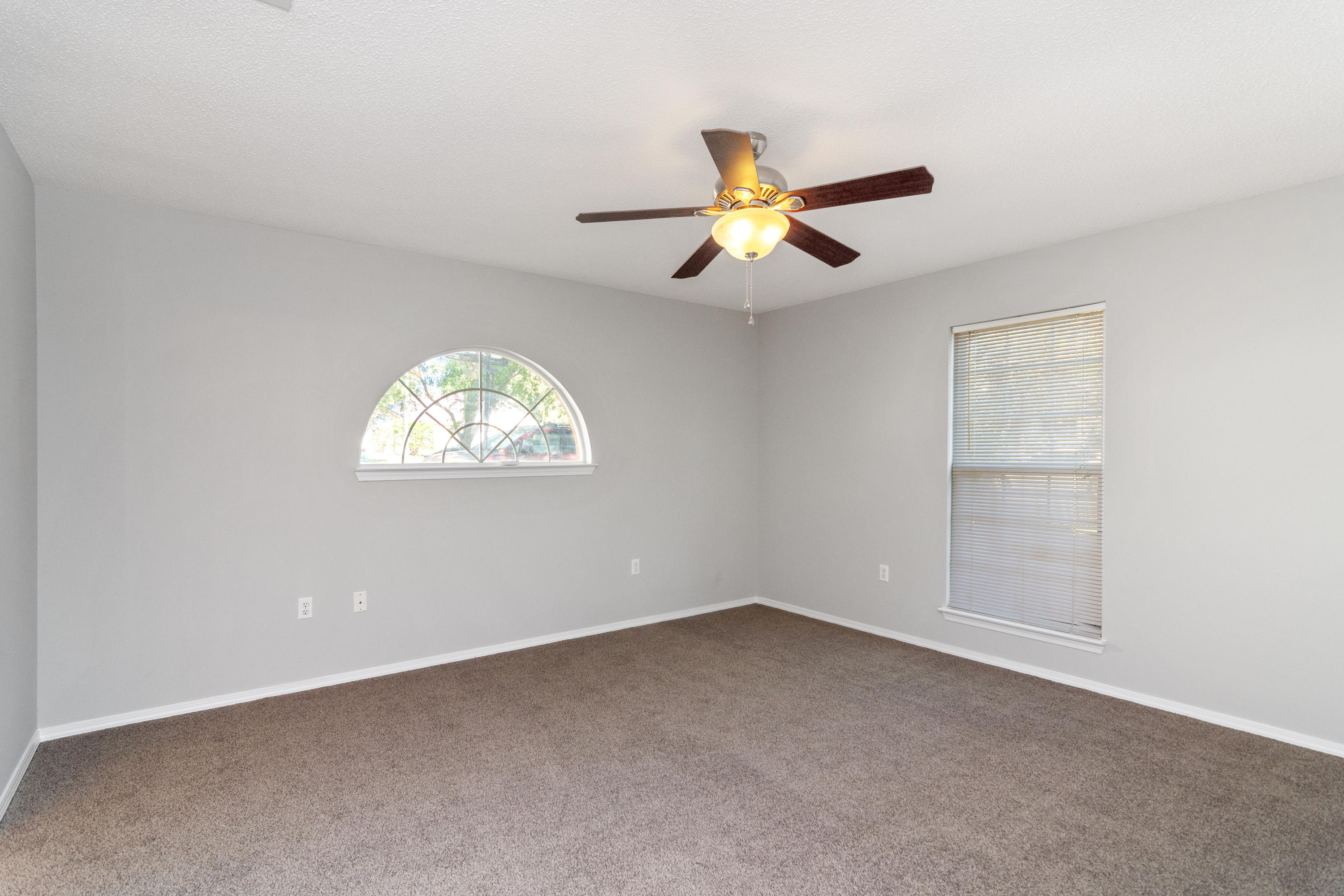 PINNACLE POINT - Residential