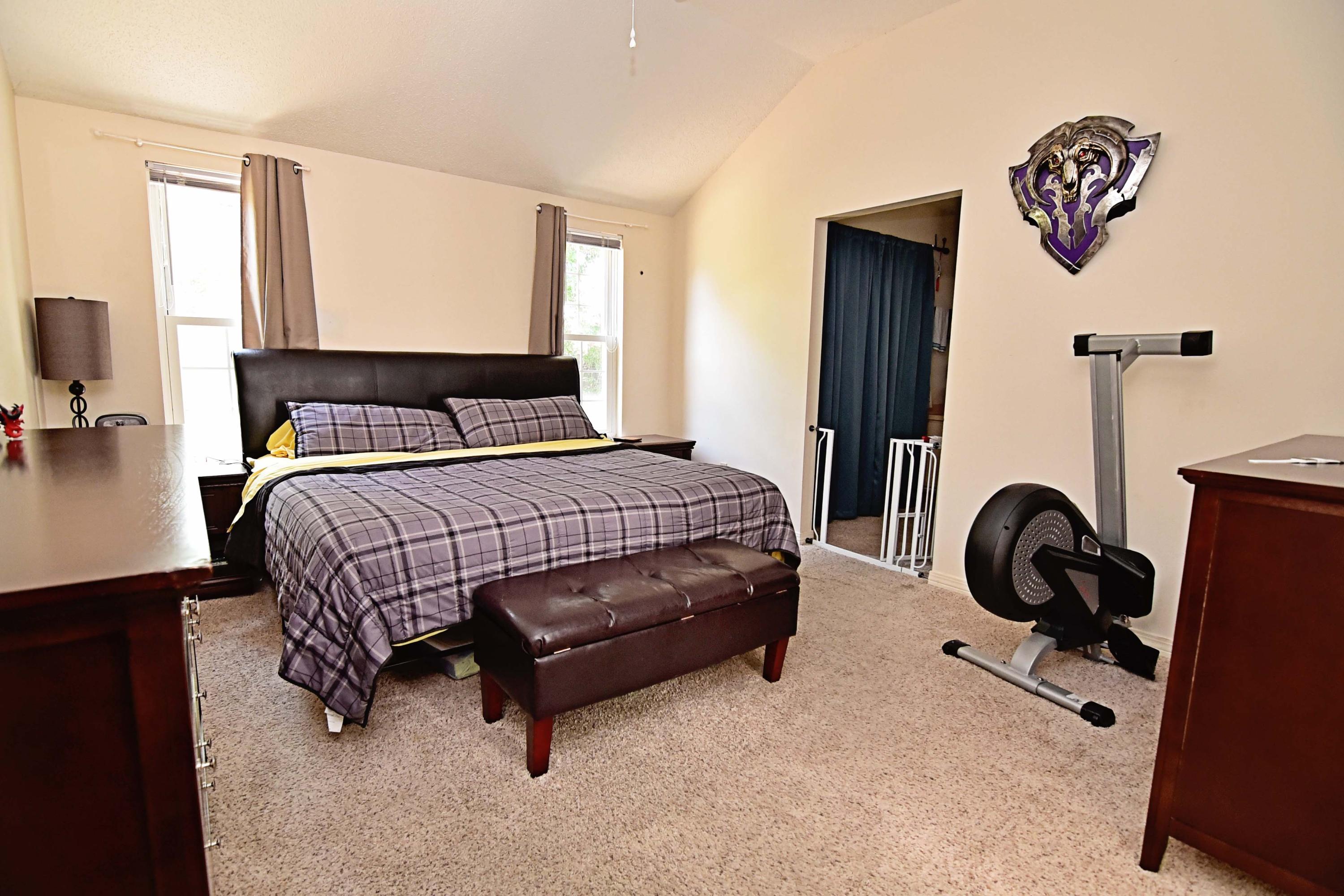 PARKWOOD AT B/B UNIT 17 - Residential