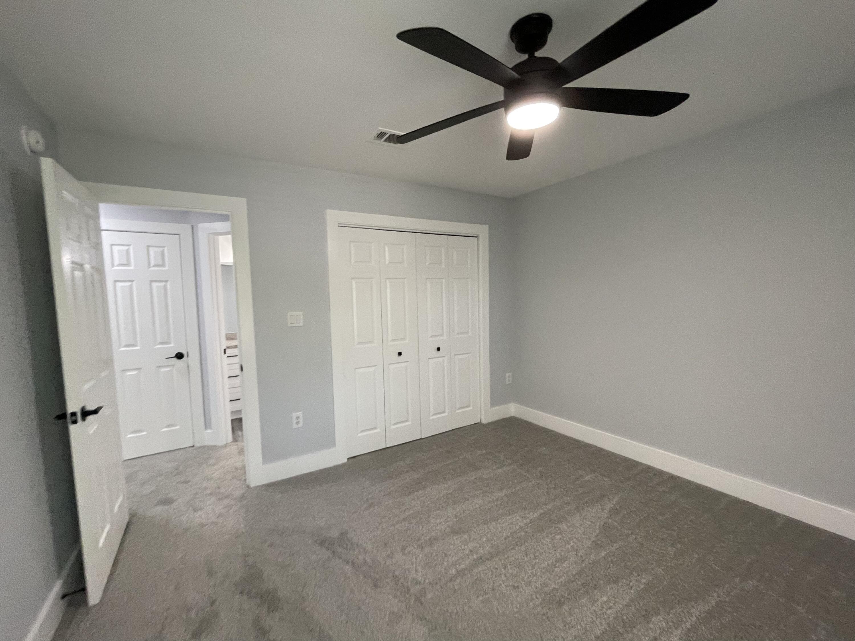 QUAIL HOLLOW T/H - Residential