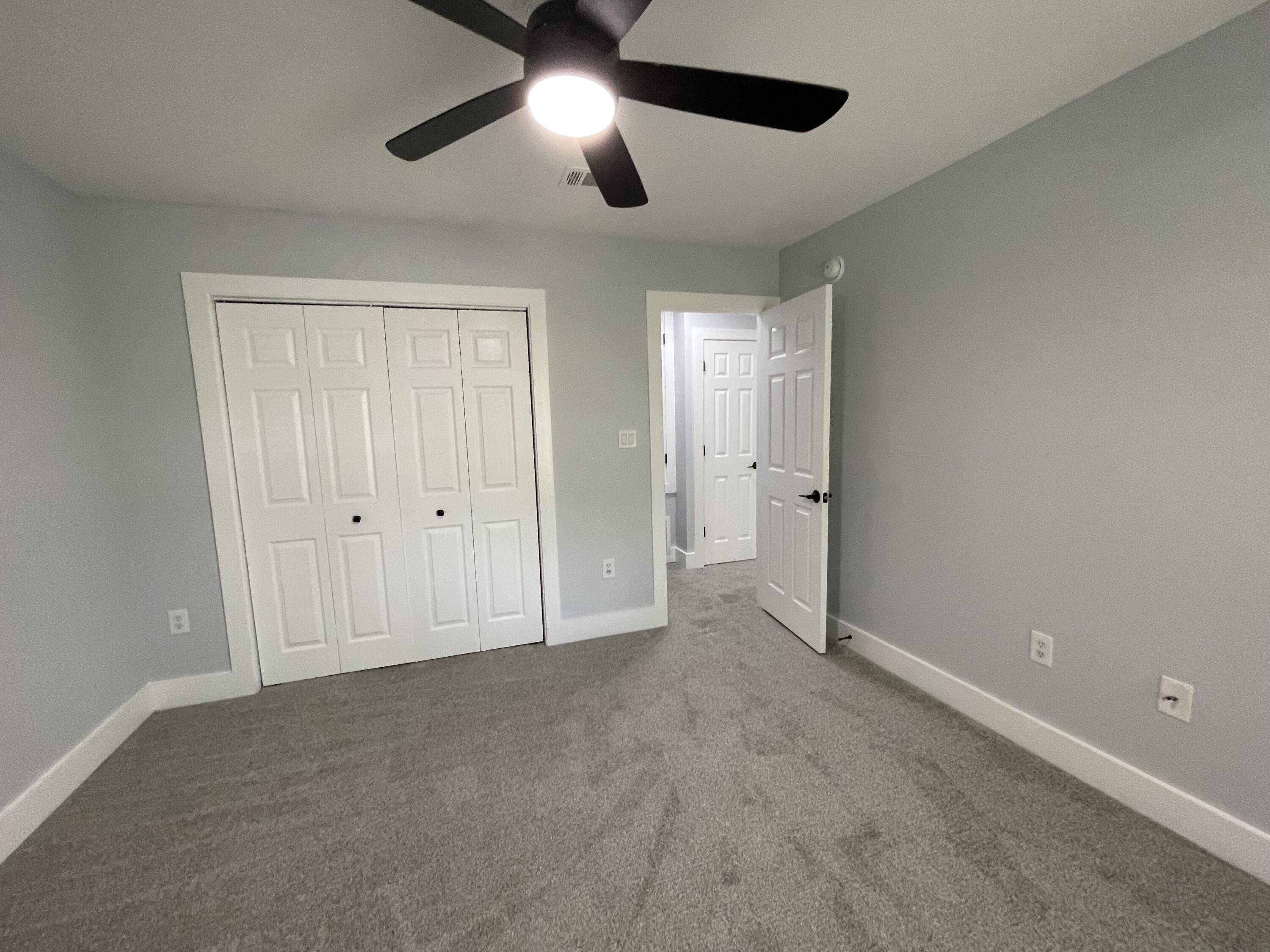 QUAIL HOLLOW T/H - Residential