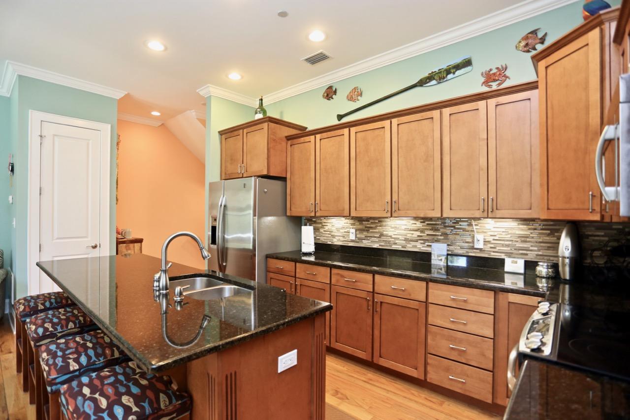 COASTAL DUNES - Residential