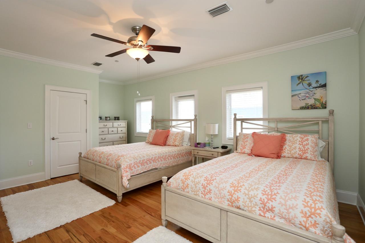 COASTAL DUNES - Residential