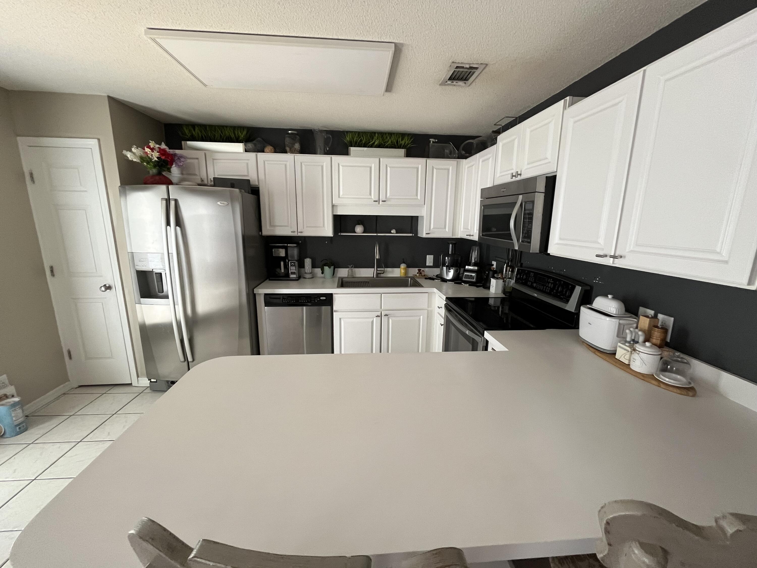 CREEKSIDE - Residential