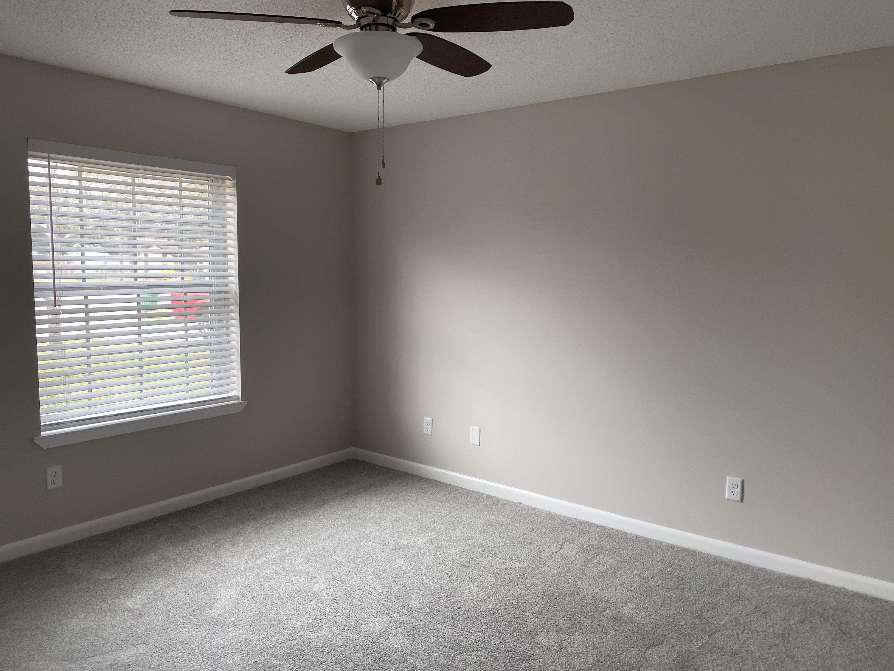 OAKRIDGE MANOR - Residential