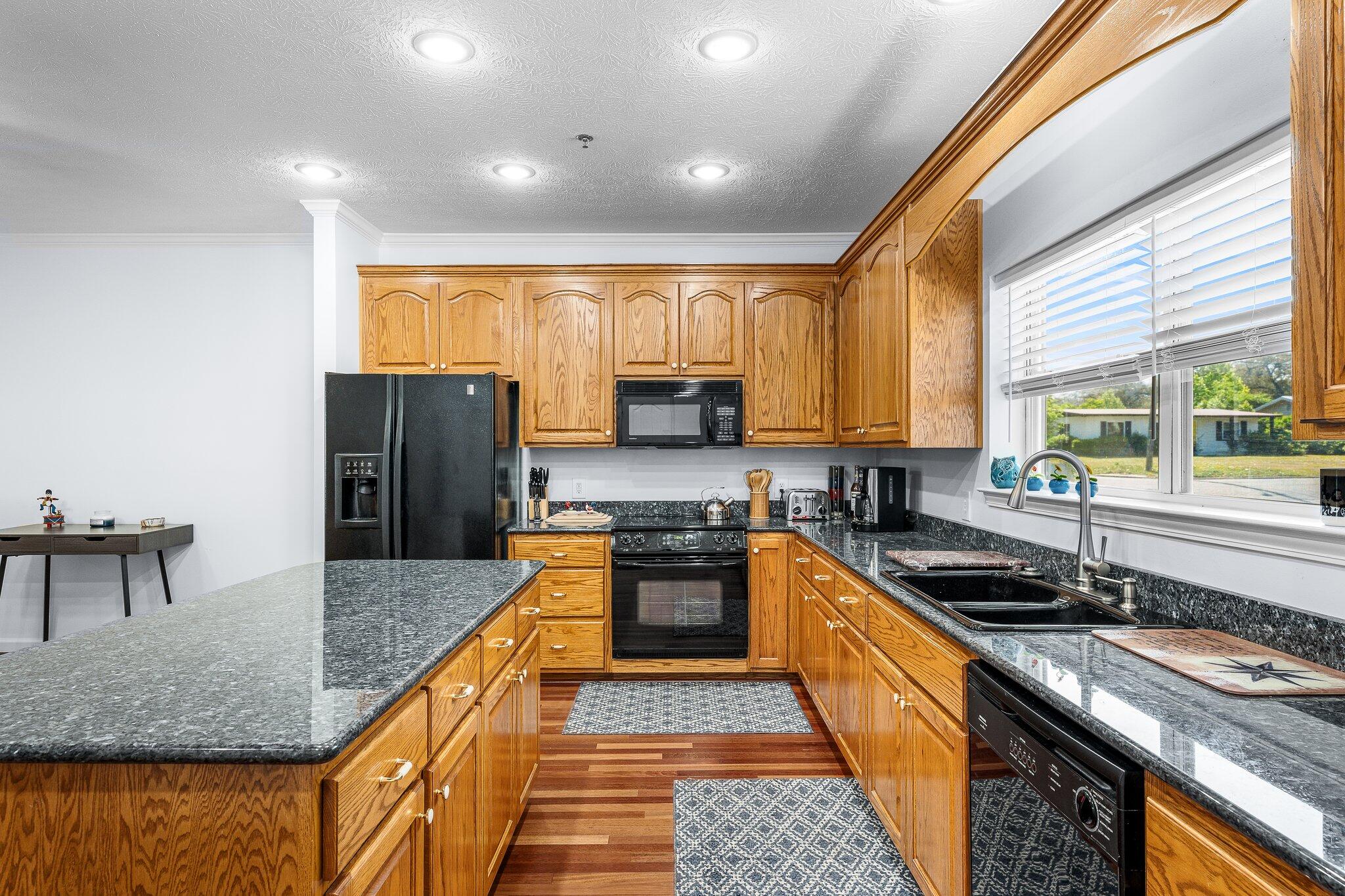 Massalina Bayou Townhouses - Residential