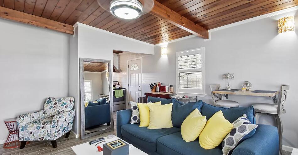 This wonderful cottage is conveniently located on the west end of Panama City Bech, close to 30a. Beautifully remodeled, it is comfortable and charming. 2 bedroom, 1 bath, cute cottage, unfurnished, available now.Credit check required. Small pets considered. Yard partially fenced.