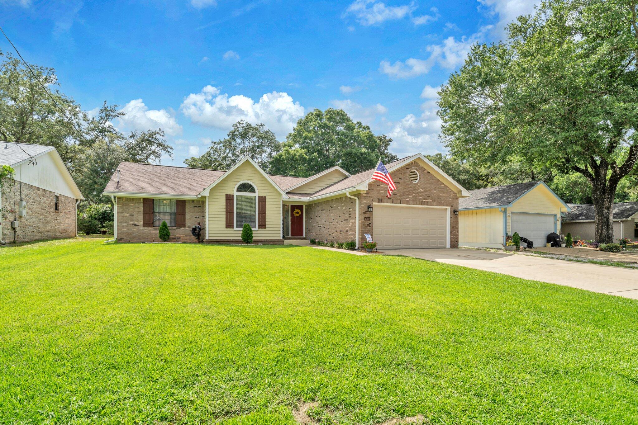 CREEKSIDE 4 - Residential