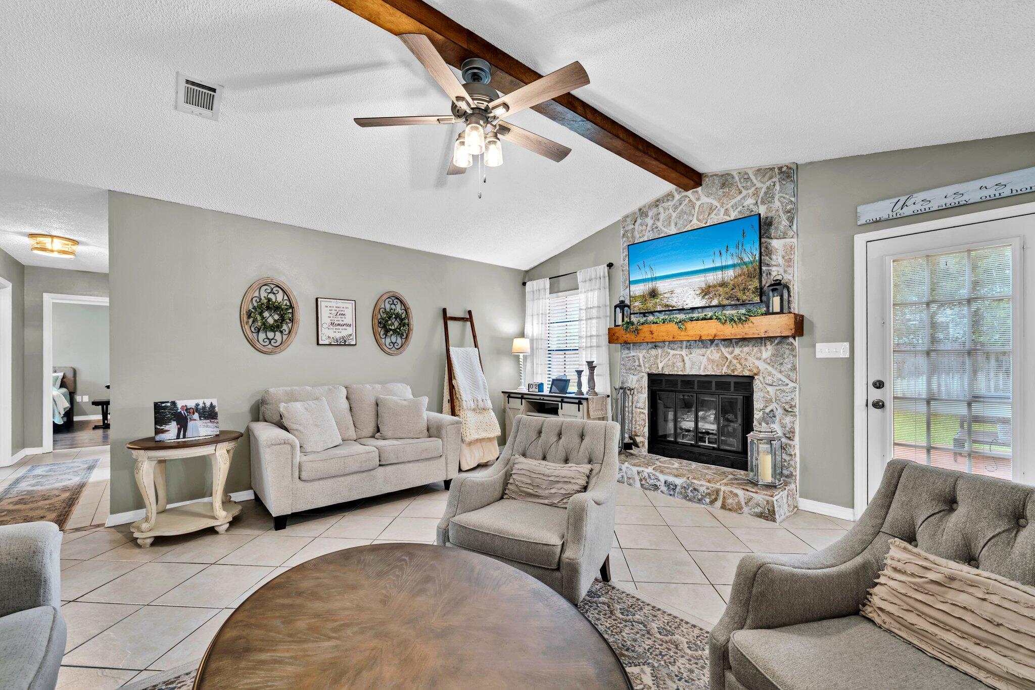 CREEKSIDE 4 - Residential