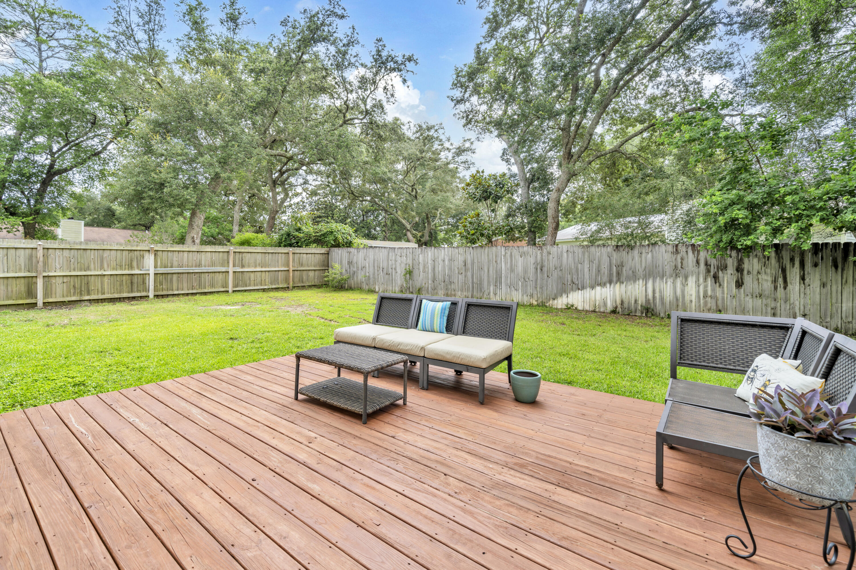 CREEKSIDE 4 - Residential