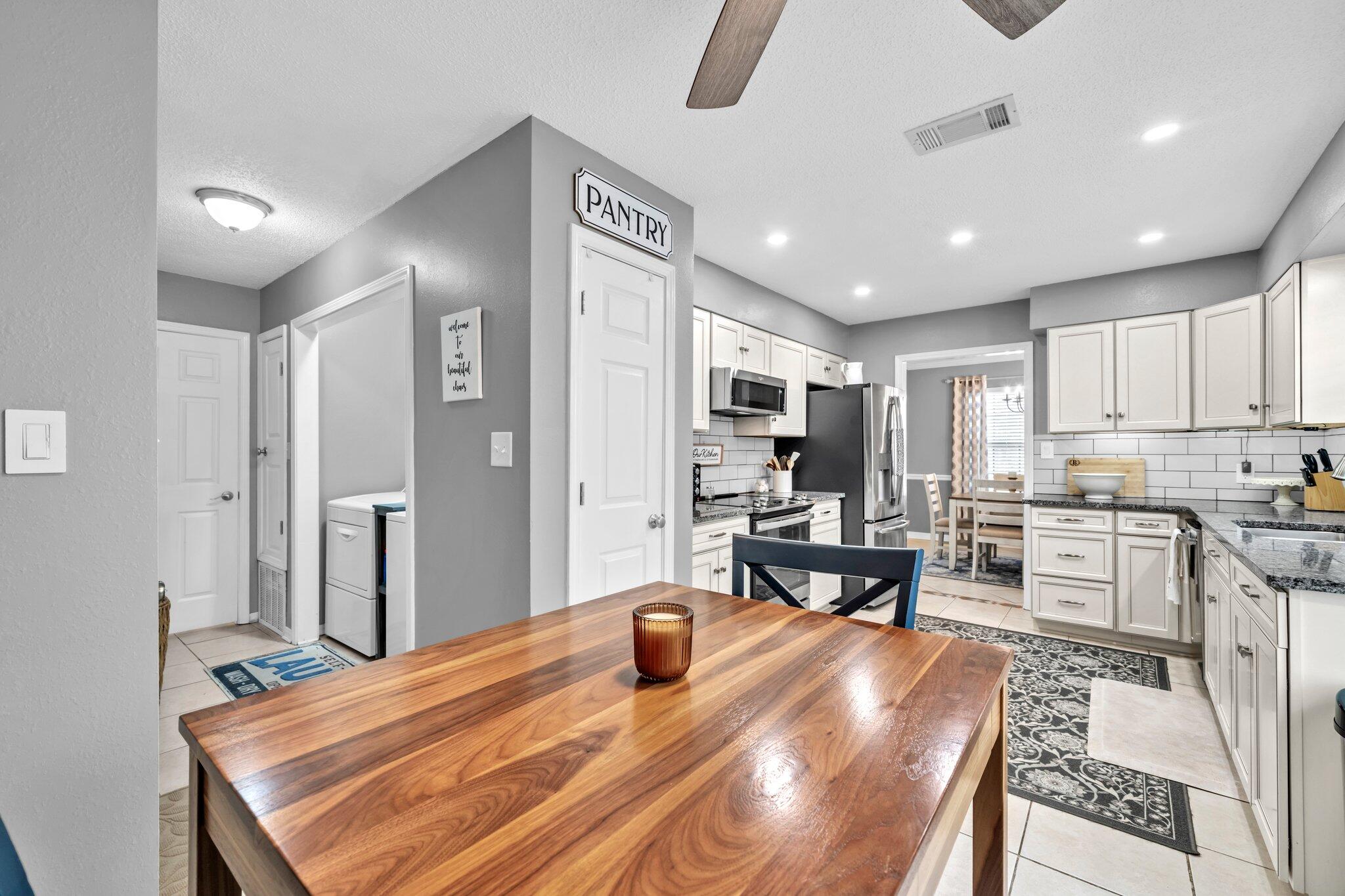 CREEKSIDE 4 - Residential