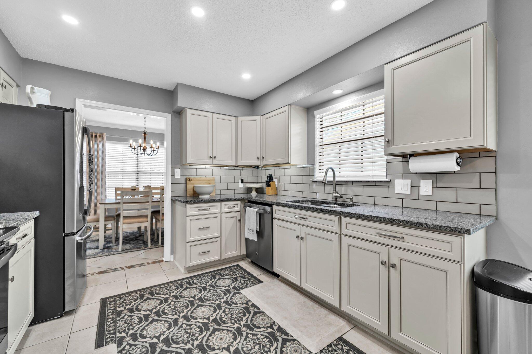 CREEKSIDE 4 - Residential