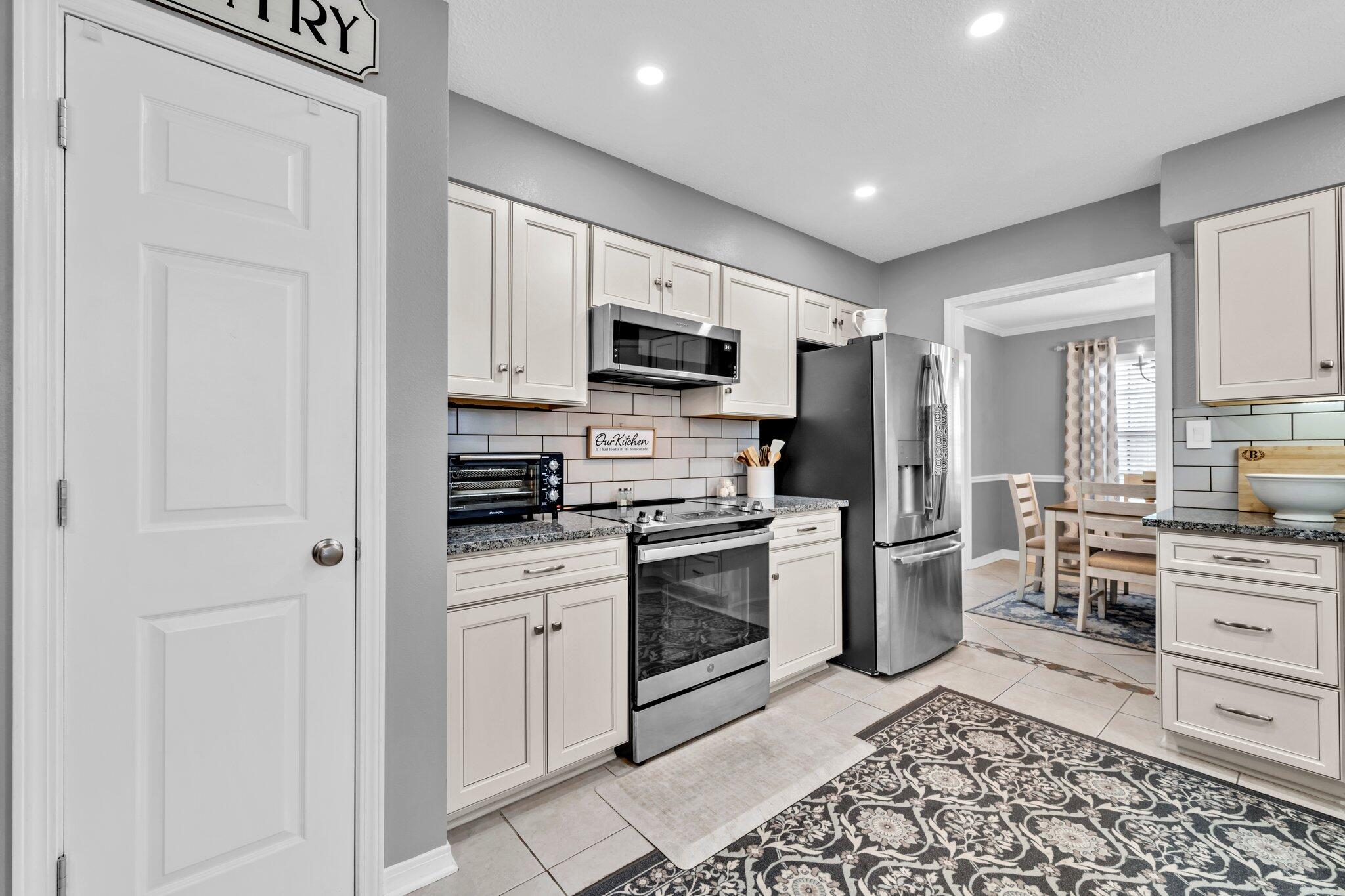 CREEKSIDE 4 - Residential