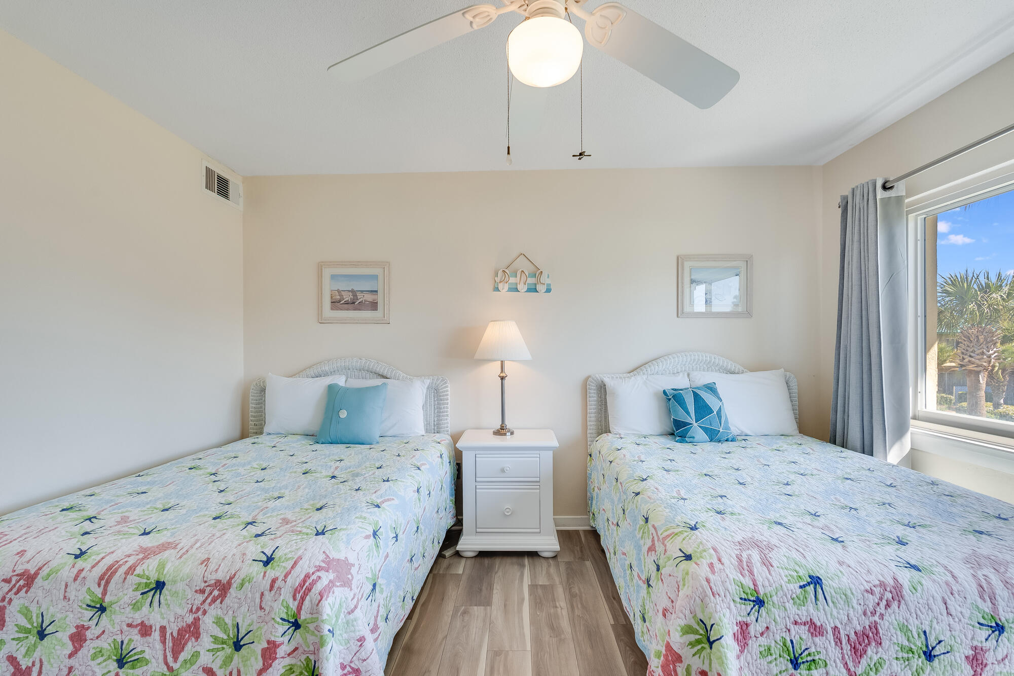 SEASPRAY CONDO - Residential
