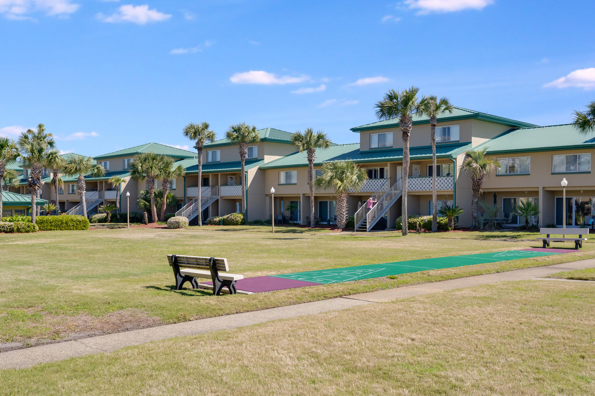 SEASPRAY CONDO - Residential