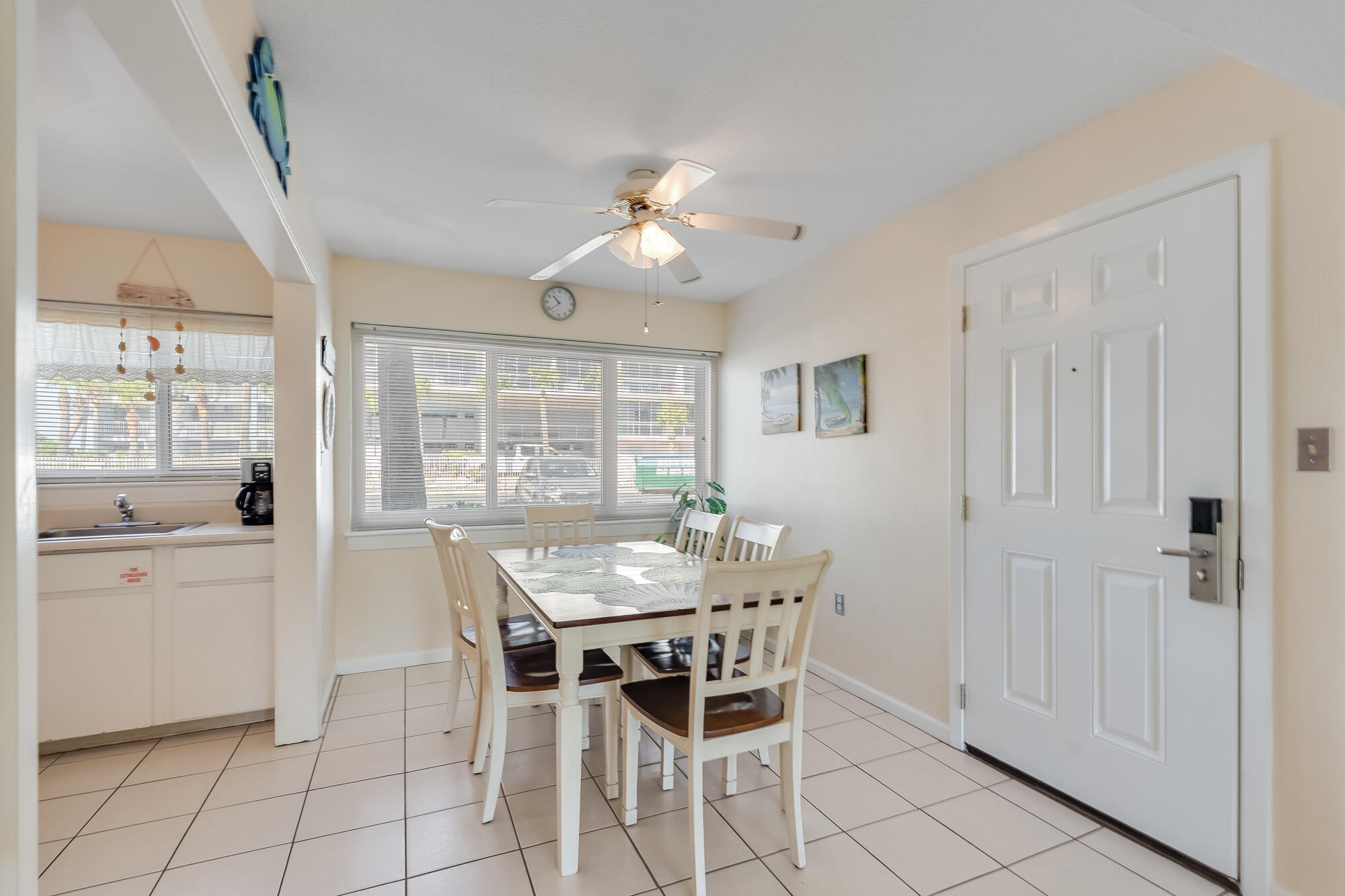 SEASPRAY CONDO - Residential