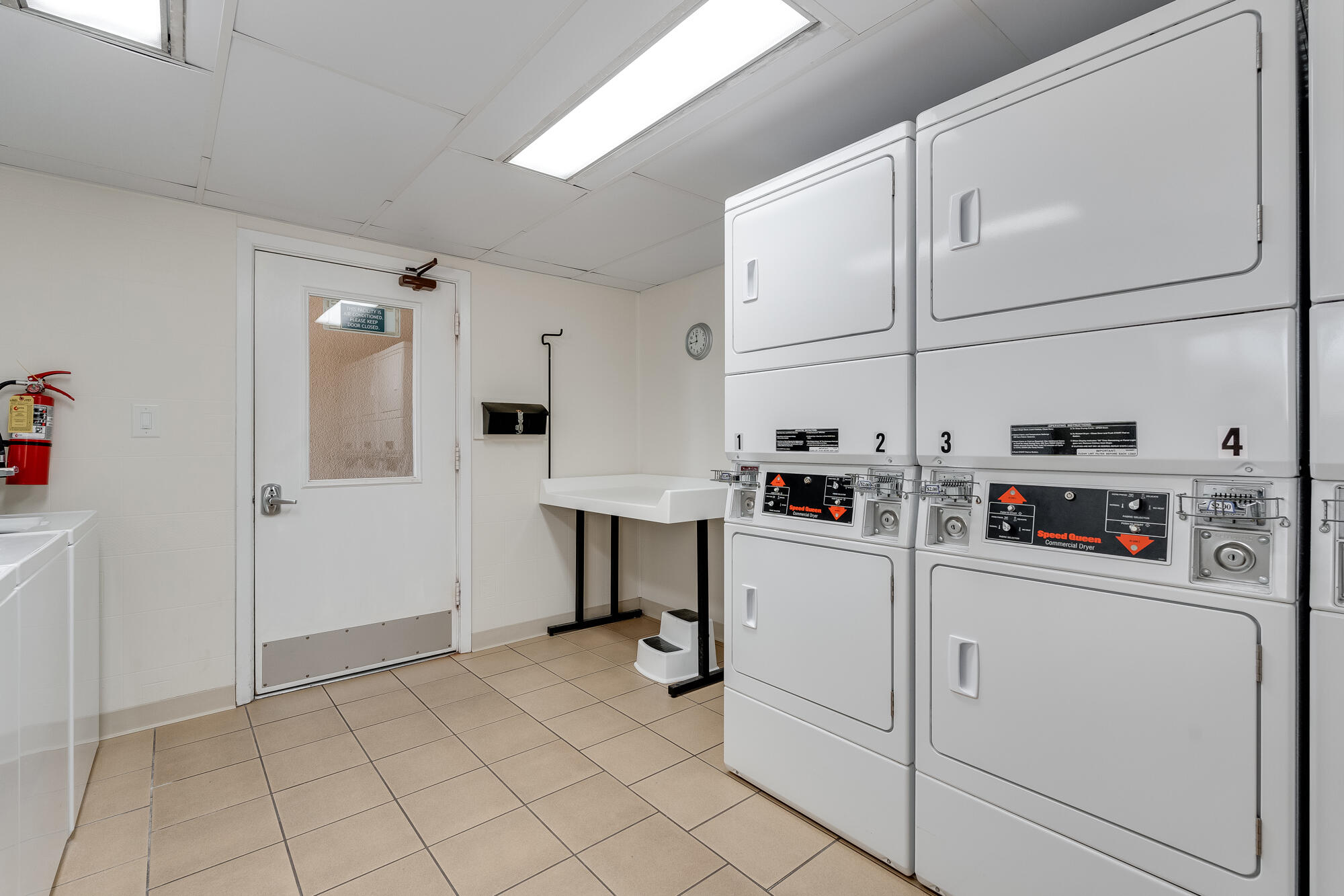 SEASPRAY CONDO - Residential