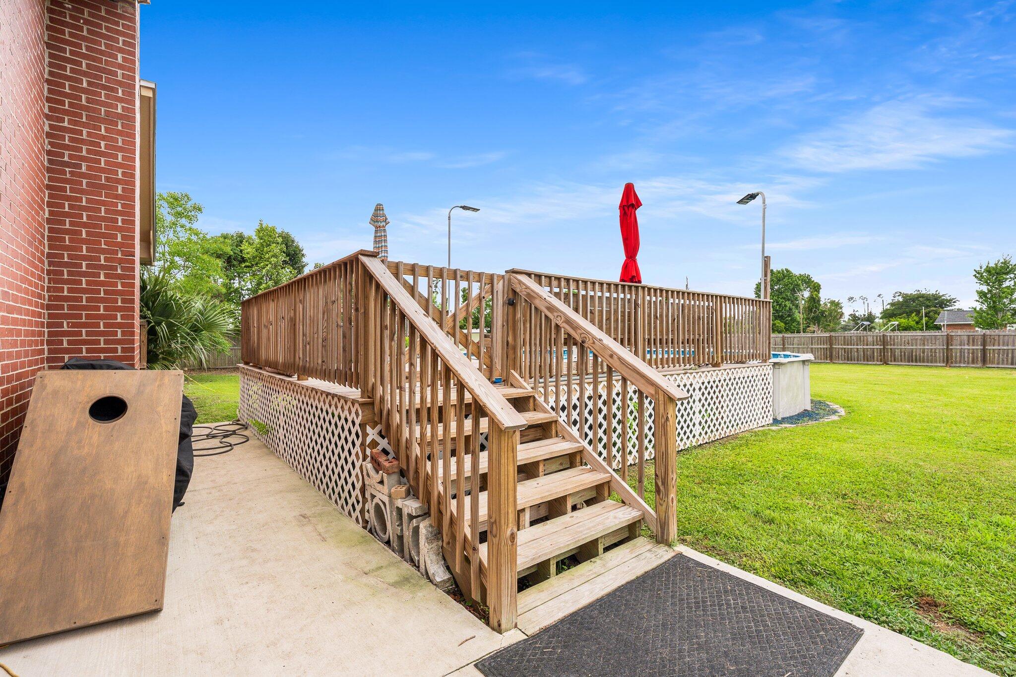 NO RECORDED SUBDIVISION - Residential