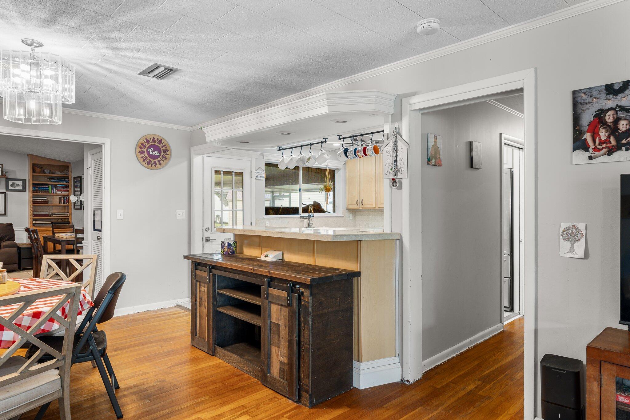 NO RECORDED SUBDIVISION - Residential