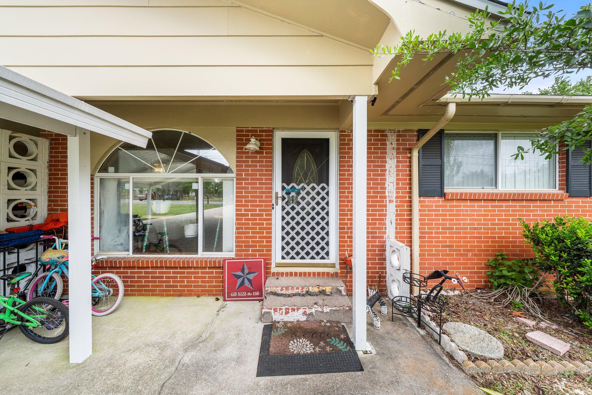 NO RECORDED SUBDIVISION - Residential