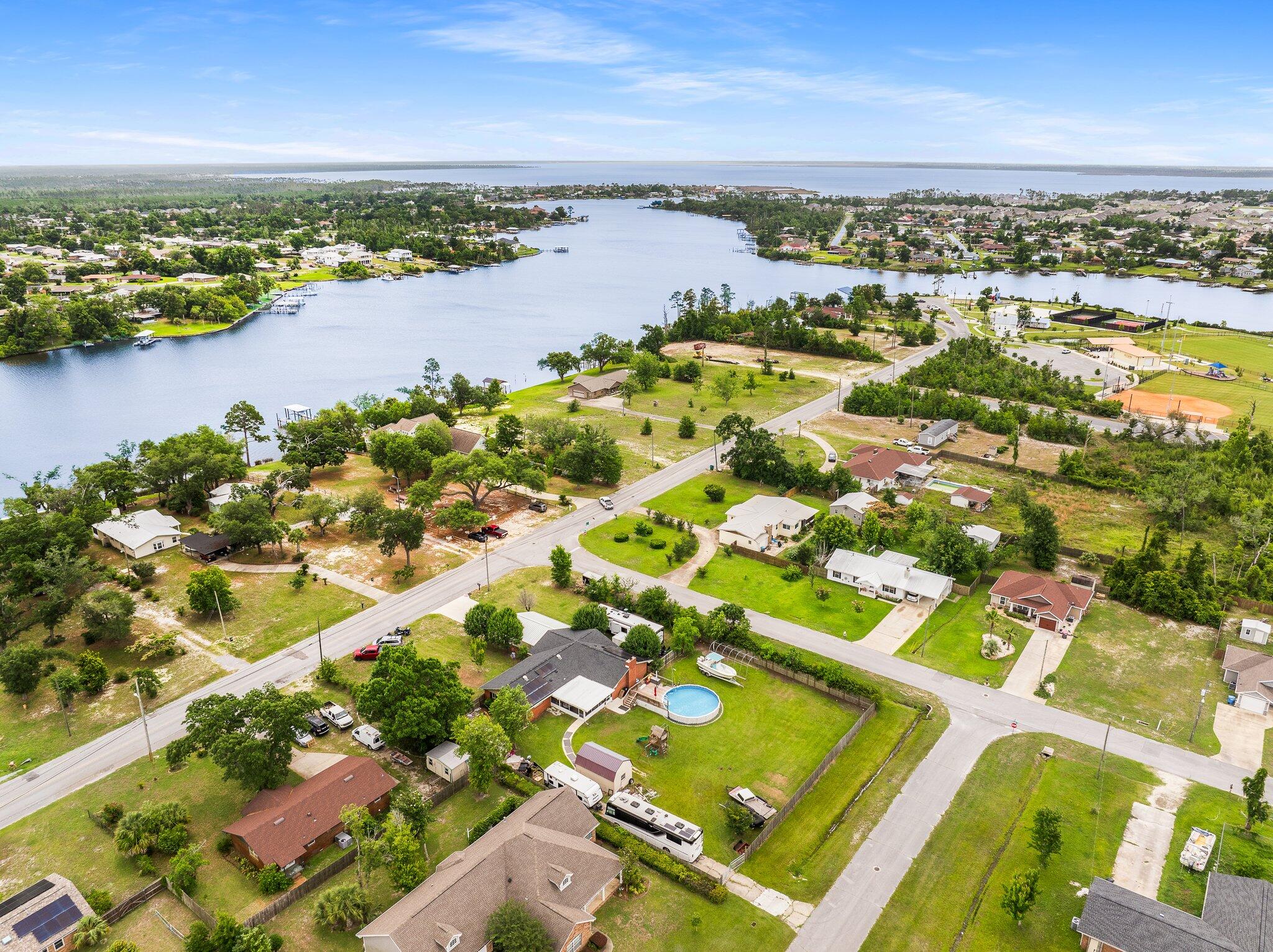 NO RECORDED SUBDIVISION - Residential