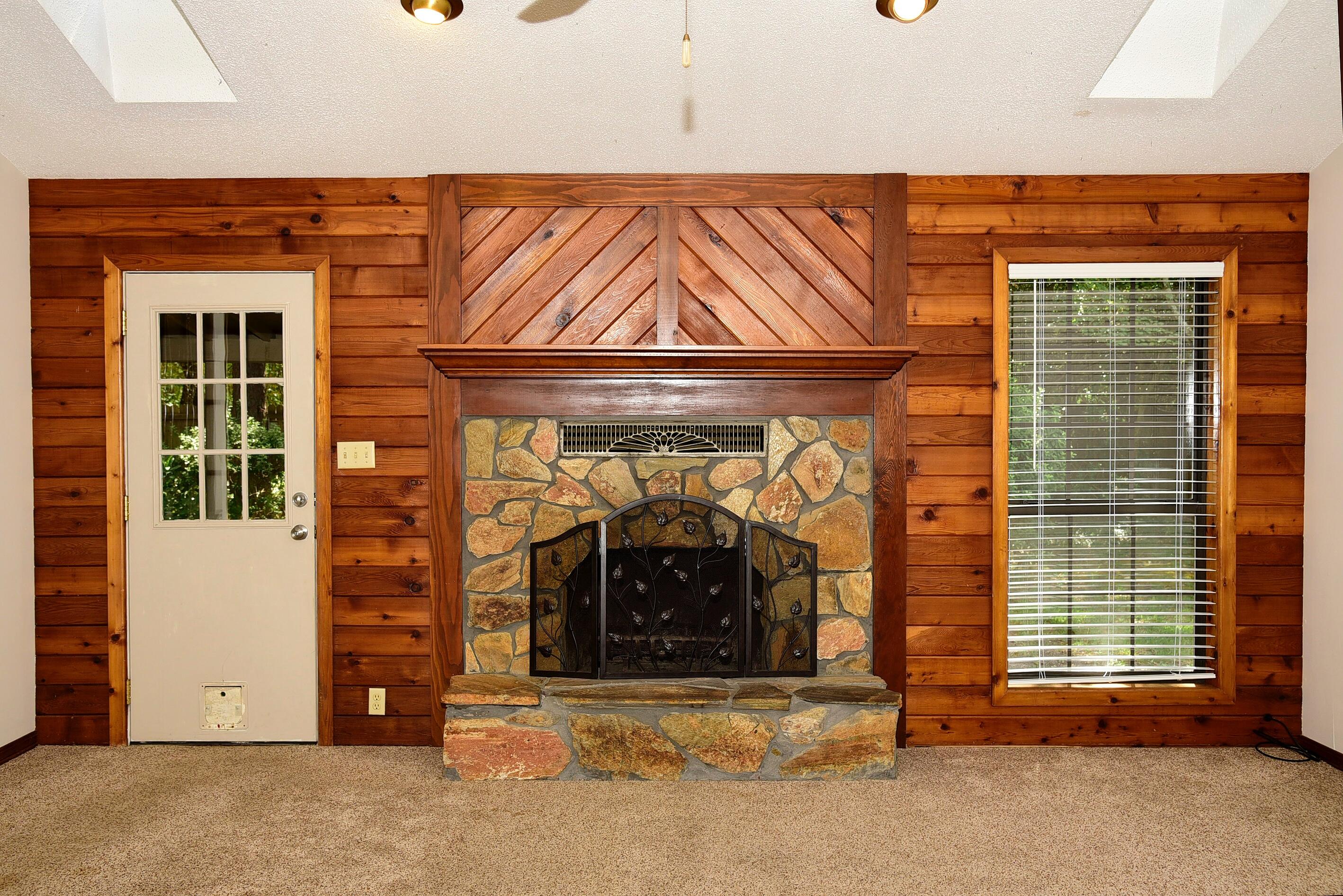 CARIBBEAN VILLAGE EAST 2 - Residential Lease