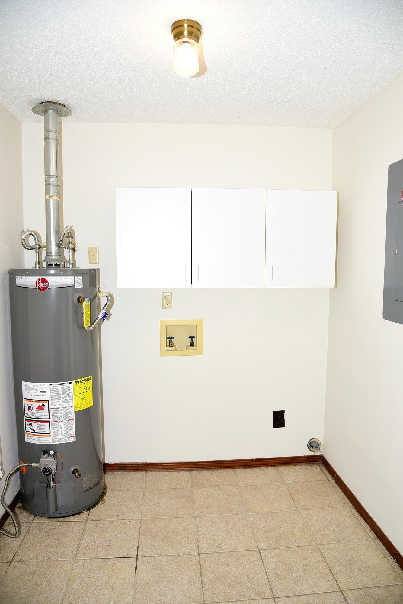 CARIBBEAN VILLAGE EAST 2 - Residential Lease